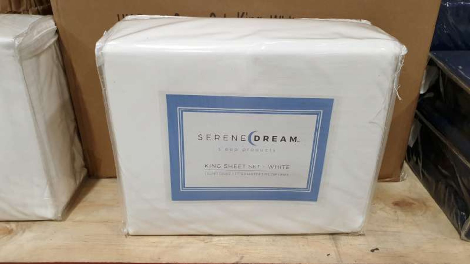 12 X WHITE COLOURED SERENE DREAMS KING SIZE DUVET SETS EACH SET CONTAINS DUVET COVER, FITTED SHEETS,