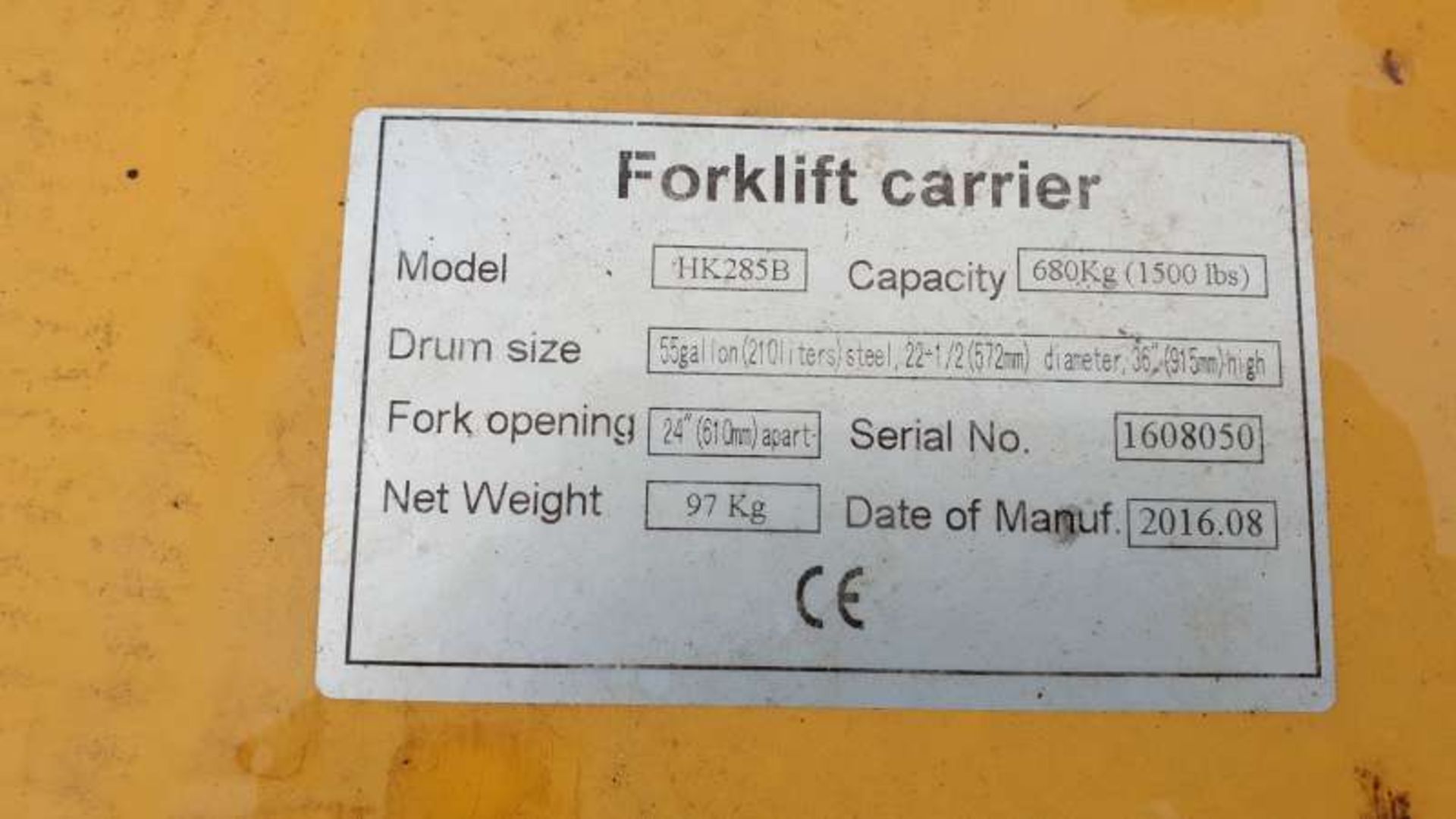 FORKLIFT ATTACHMENT BARREL CARRIER MODEL HK285B CAPACITY 680 KG SERIAL NO 1608050 Y.O.M.08/2016 - Image 2 of 2