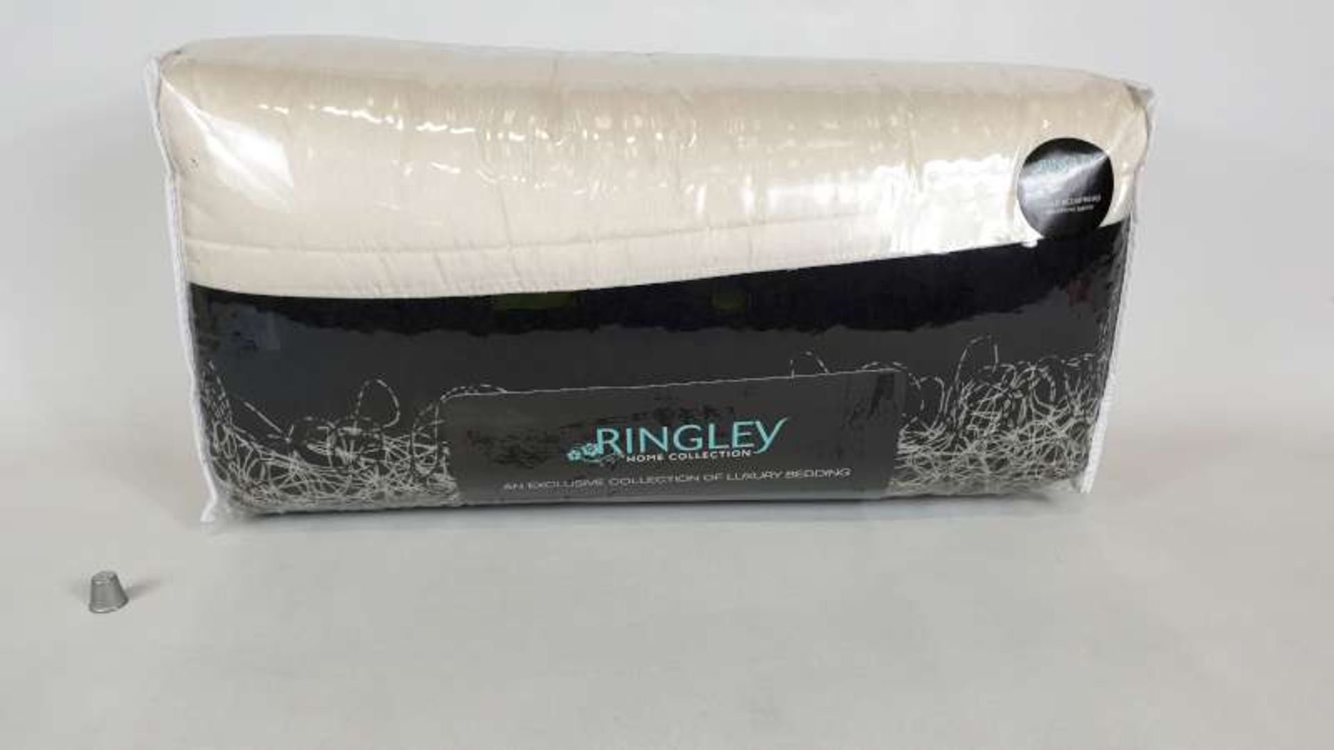 14 X RINGLEY SINGLE ELEANOR QUILT THROW IN 7 BOXES