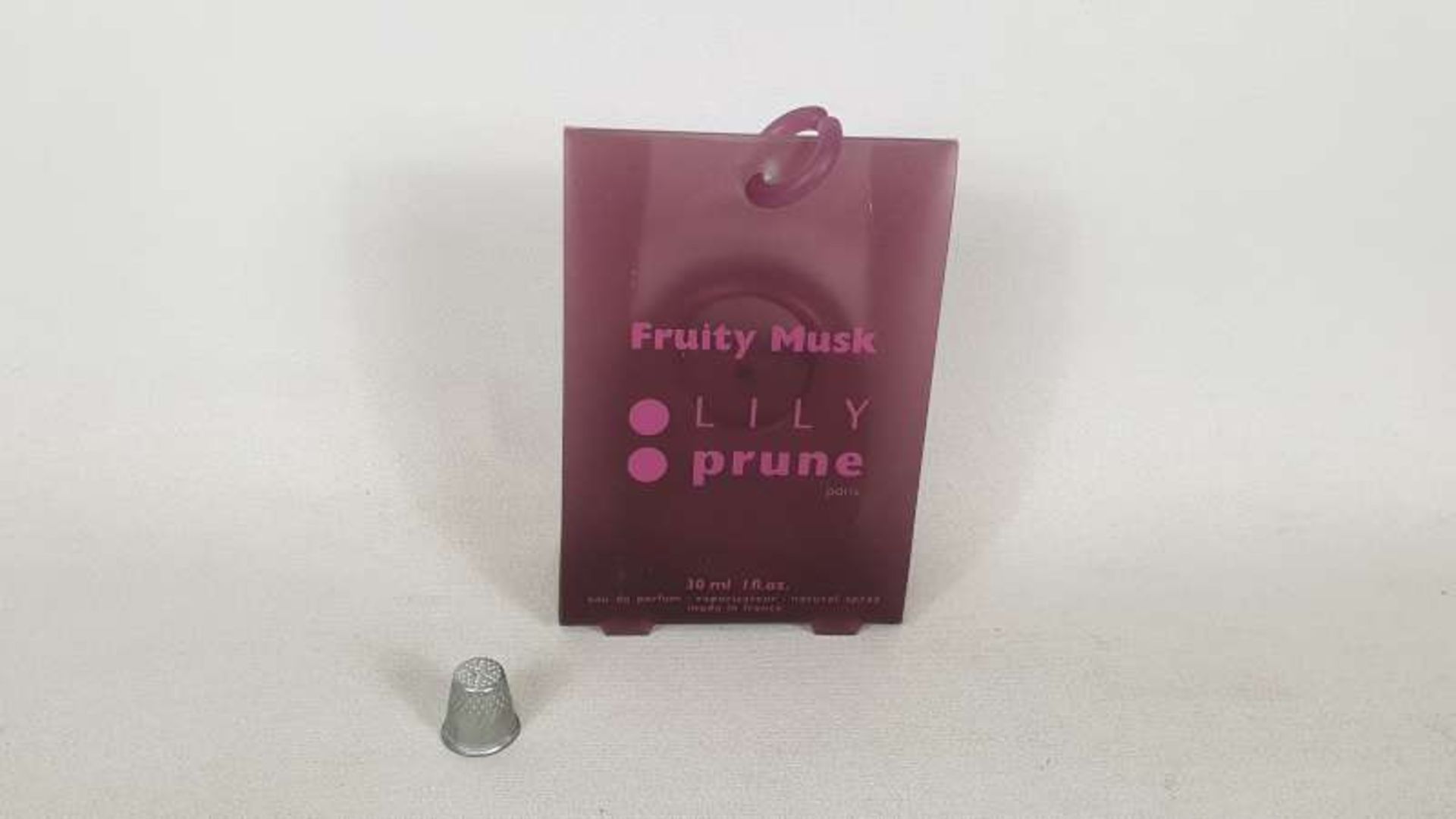 46 X 30ML PATCHOULI FRUITY MUSK LILY PRUNE PARIS EAU DE PARFUM