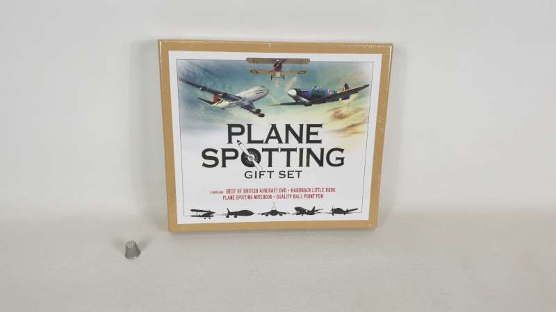 30 X BRAND NEW BOXED PLANE SPOTTING GIFT SETS IN 3 BOXES