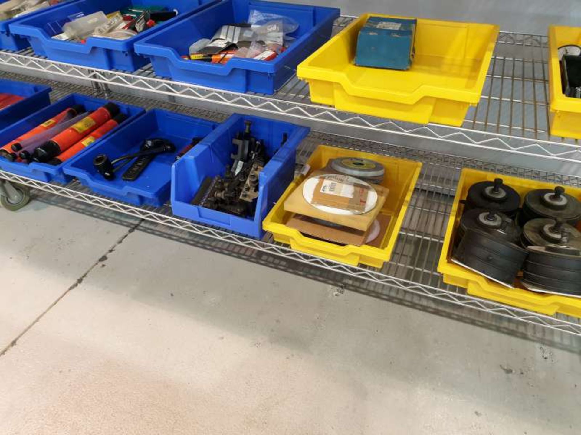 5 TRAYS (TRAYS NOT INCLUDED) CONTAINING VARIOUS MACHINE SPARES & CONSUMABLES