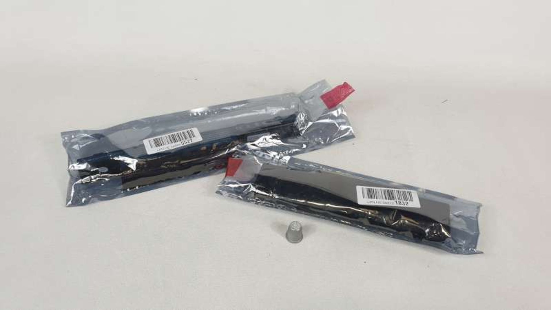 40 X LAPTOP BATTERIES COMPATIBLE WITH ACER / HP / TOSHIBA IN 1 BOX