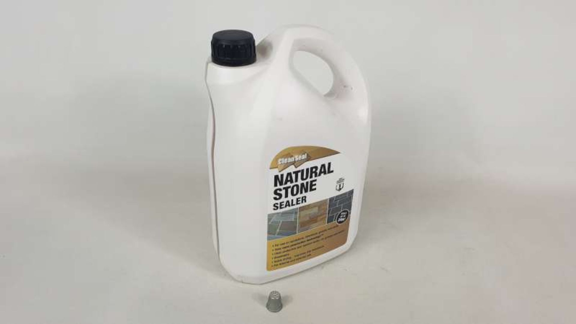 24 X 4 LITRE BOTTLES OF CLEAN SEAL NATURAL STONE SEALER IN 6 BOXES