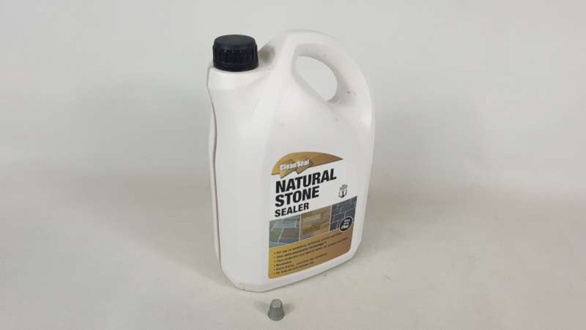 24 X 4 LITRE BOTTLES OF CLEAN SEAL NATURAL STONE SEALER IN 6 BOXES