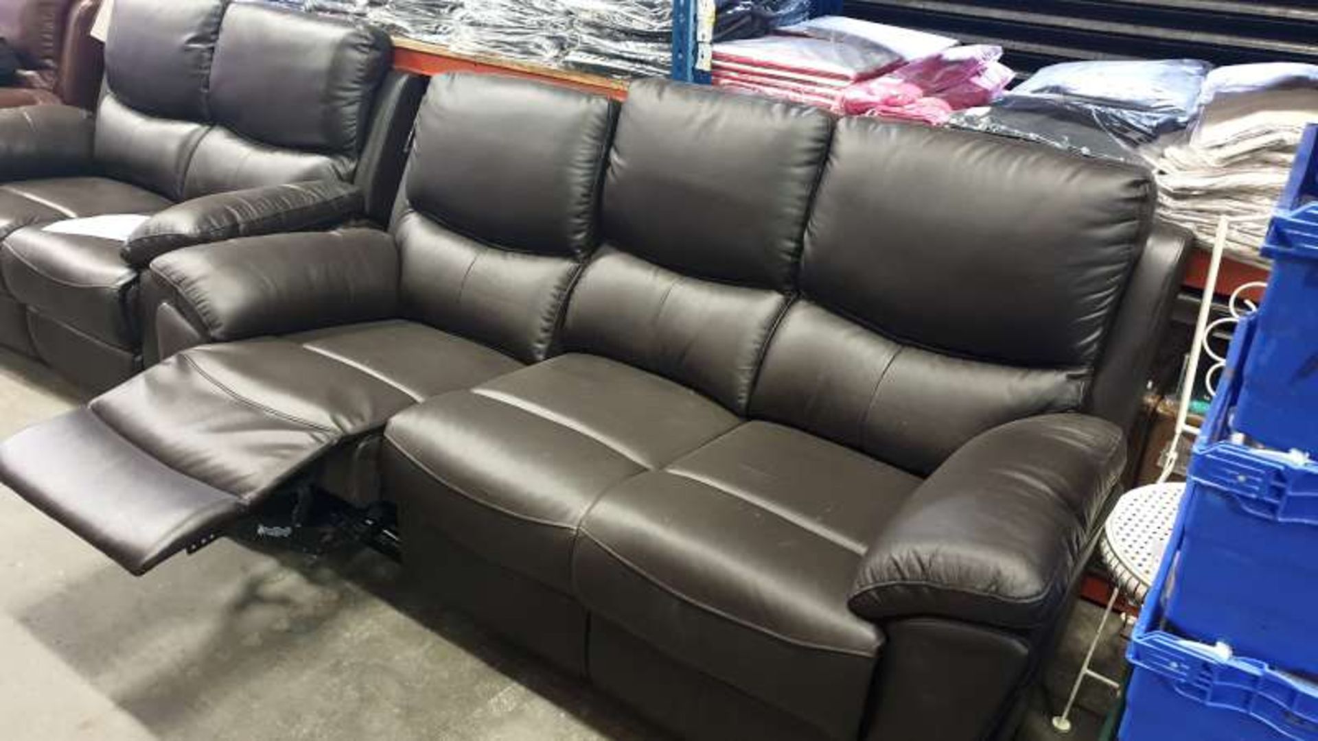 BRAND NEW BOXED LEATHER AREZZO 3 SEATER RECLINER CHOCOLATE COLOURED SOFA