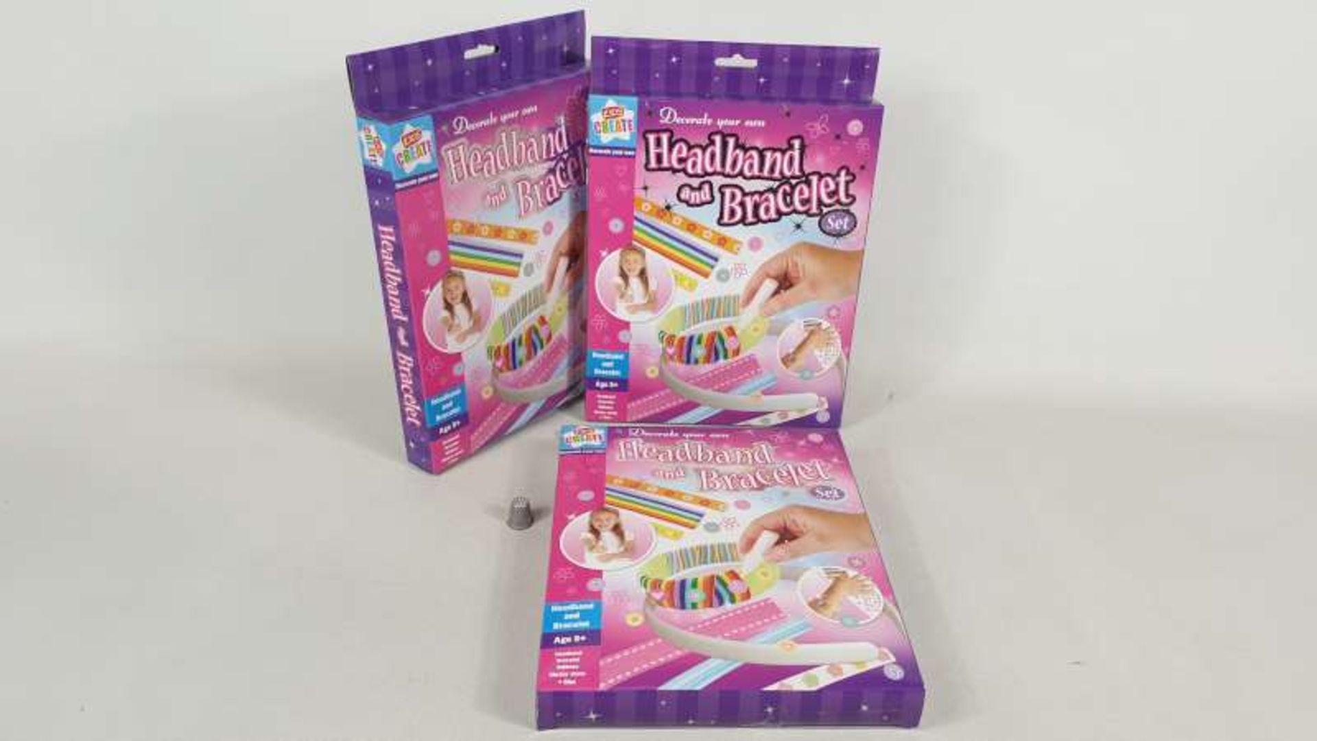 144 X KIDS CREATE DECORATE YOUR OWN HEADBAND AND BRACELET SETS IN 3 BOXES