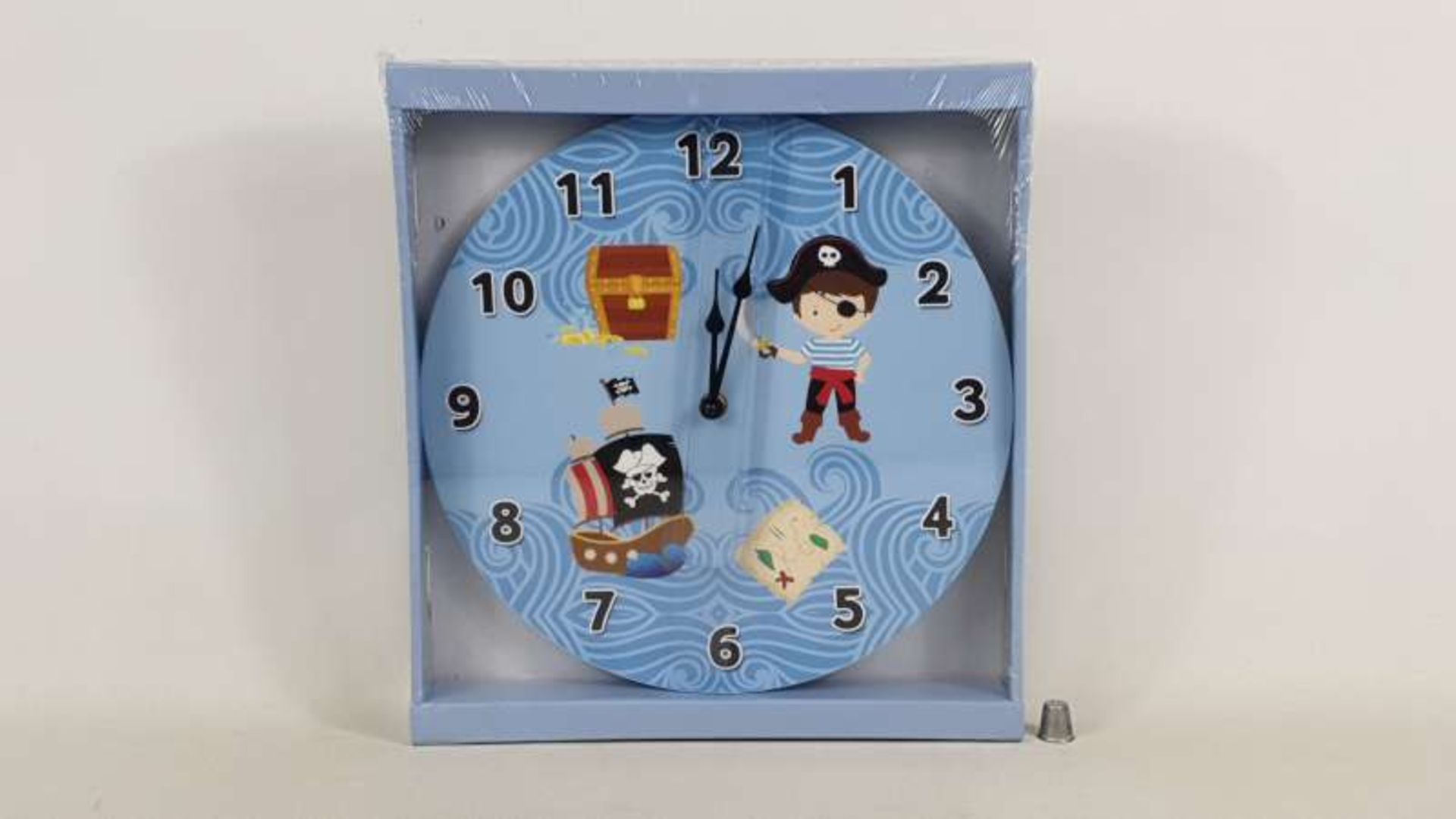 80 X PIRATE BEDROOM WALL CLOCKS IN 4 BOXES