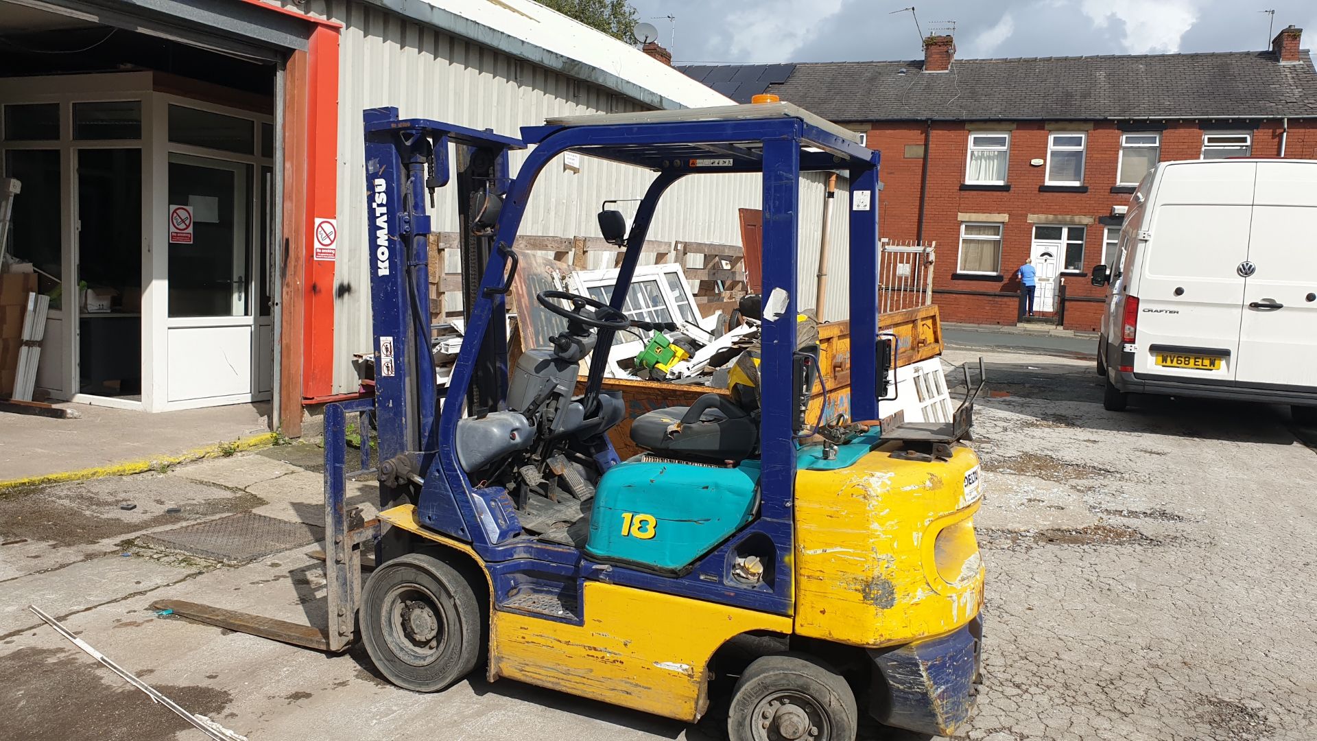 KOMATSU 1.8T GAS FORK LIFT