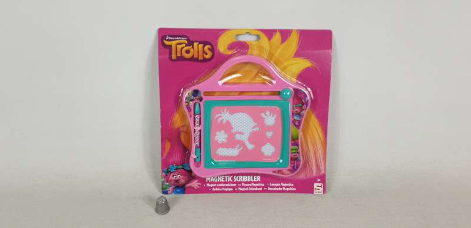 144 X DREAMWORKS TROLLS SMALL MAGNETIC SCRIBBLERS IN 2 BOXES