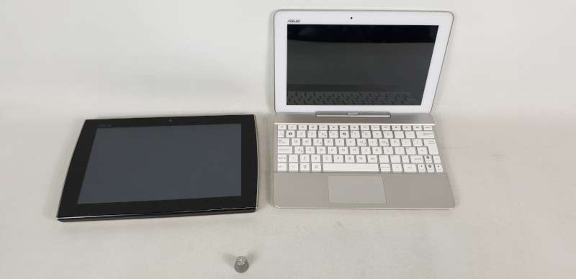 LOT CONTAINING ASUS TABLET AND A ASUS NETBOOK