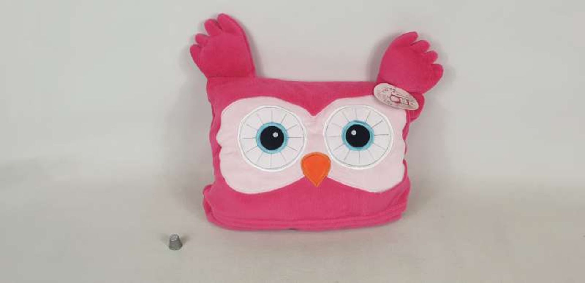 50 X COSY OWL HOODED BLANKETS IN 5 BOXES