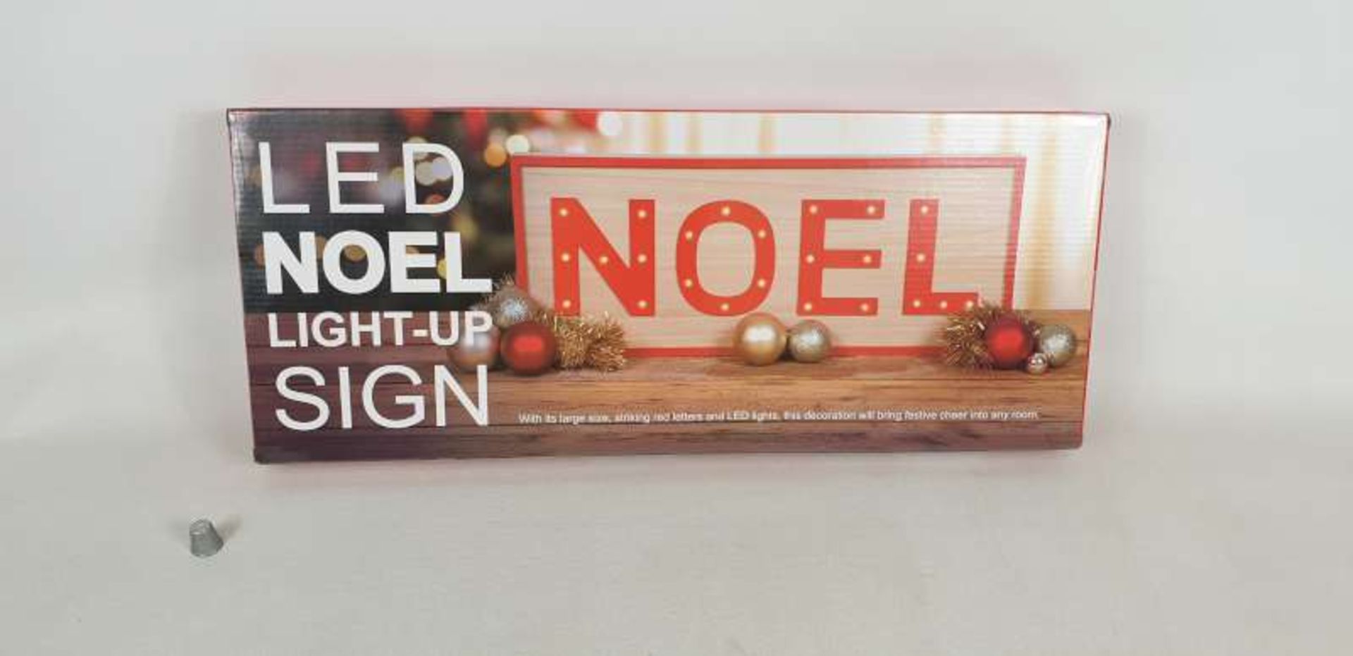 50 X NOEL LED LIGHT UP SIGNS IN 5 BOXES