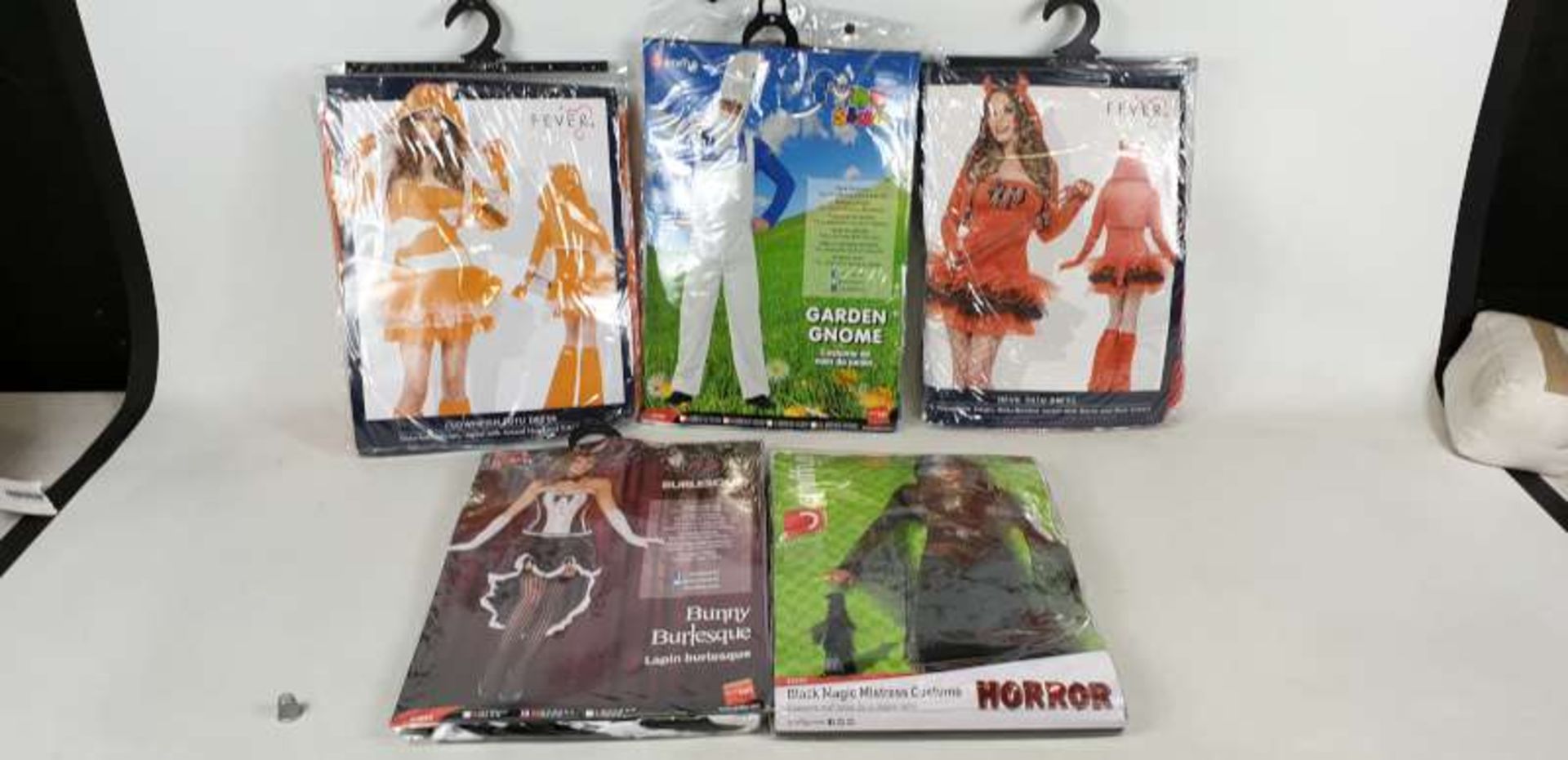 24 X VARIOUS SMIFFYS / FEVER ADULT COSTUMES IN 1 BOX