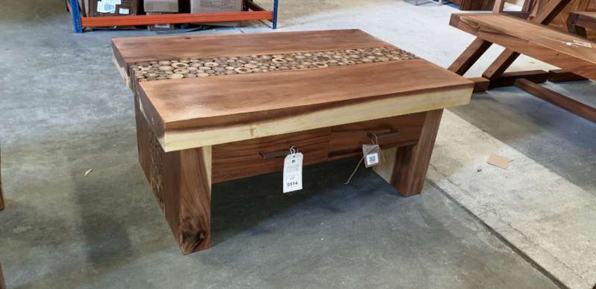 BRAND NEW SOLID SUAR WOODEN COIN COFFEE TABLE SIZE 100 X 65 X 45 CM RRP £595