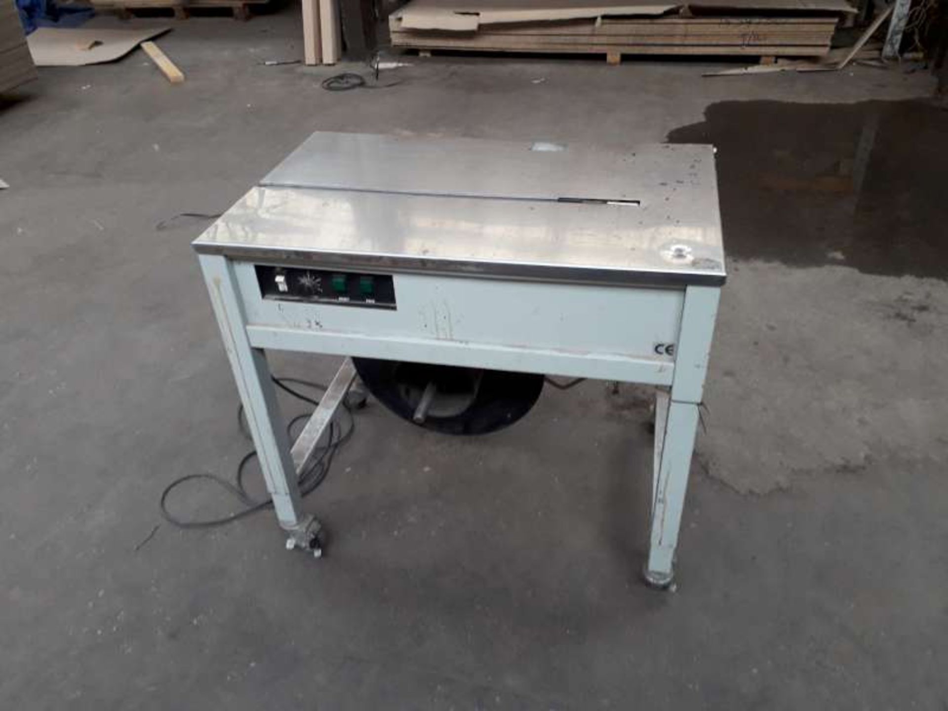 1 X STRAPPING MACHINE JN 600,