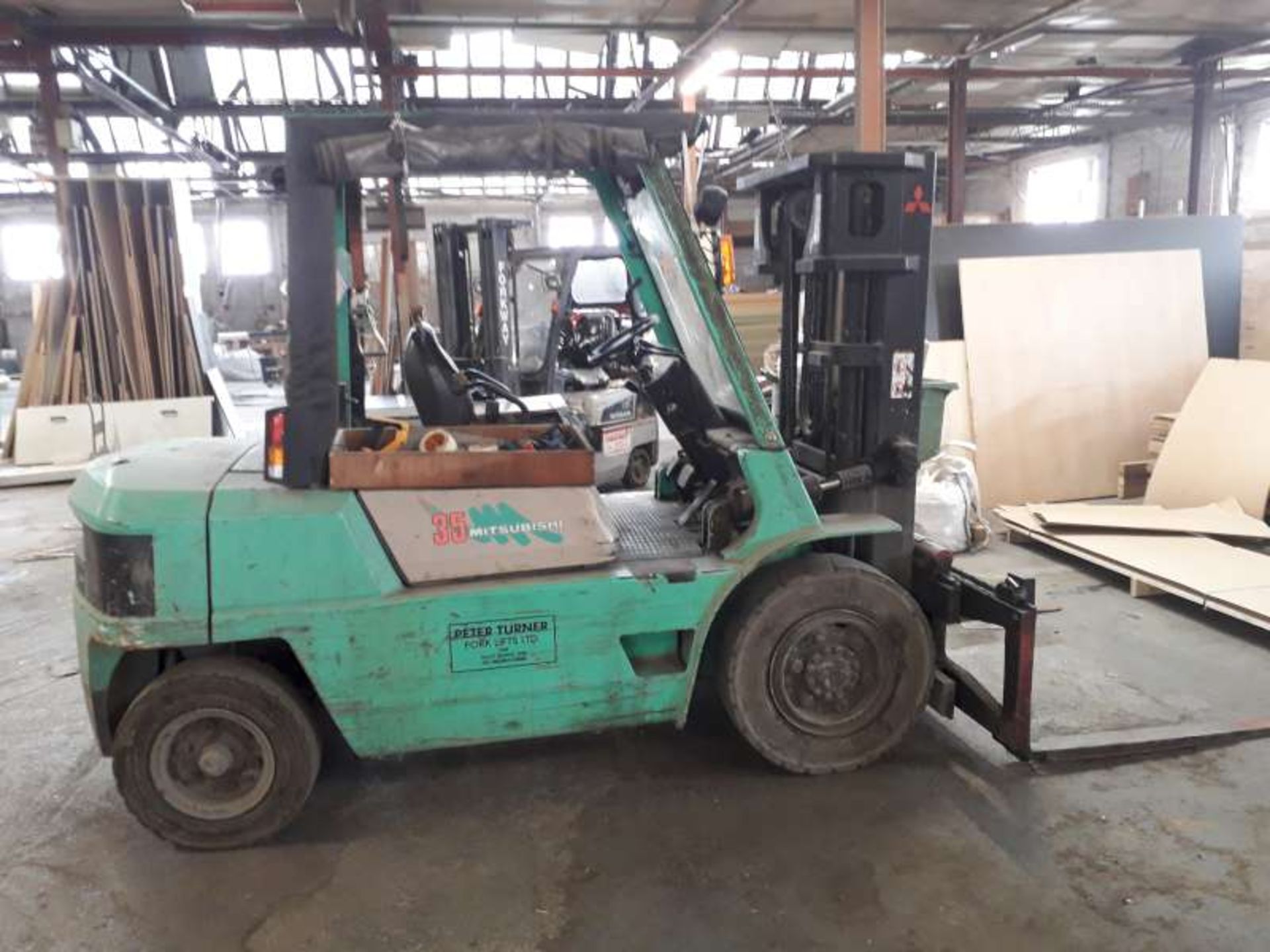 MITSUBISHI FD35,Y.O.M 2000,5750 HRS,DIESEL FORKLIFT,7' FT MAST COMPLETE WITH SIDESHIFT (MAYER)