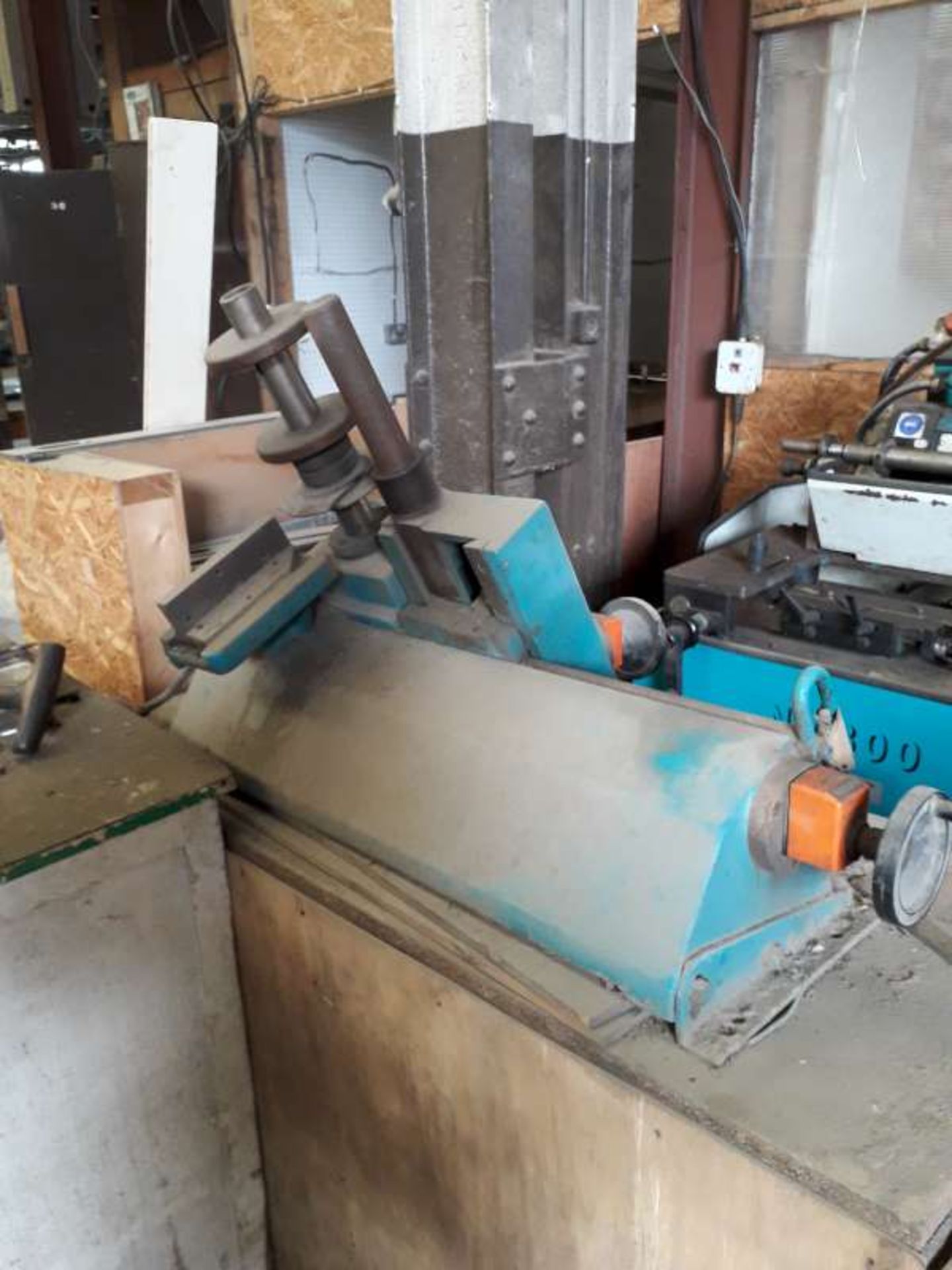 1 X WADKIN NV TOOL SHARPENING MACHINE PLUS 2 OTHER SMALL TOOL SHARPENING MACHINES UNMARKED.AND - Image 3 of 4