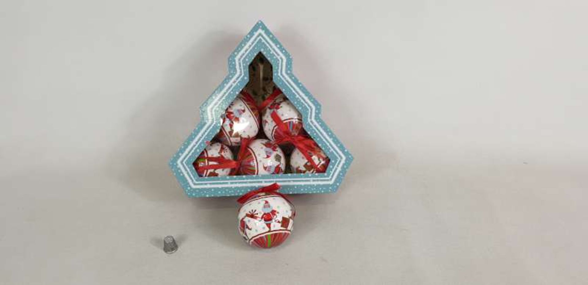 48 X SETS OF 6 SANTA CHRISTMAS TREE BAUBLES IN 3 BOXES