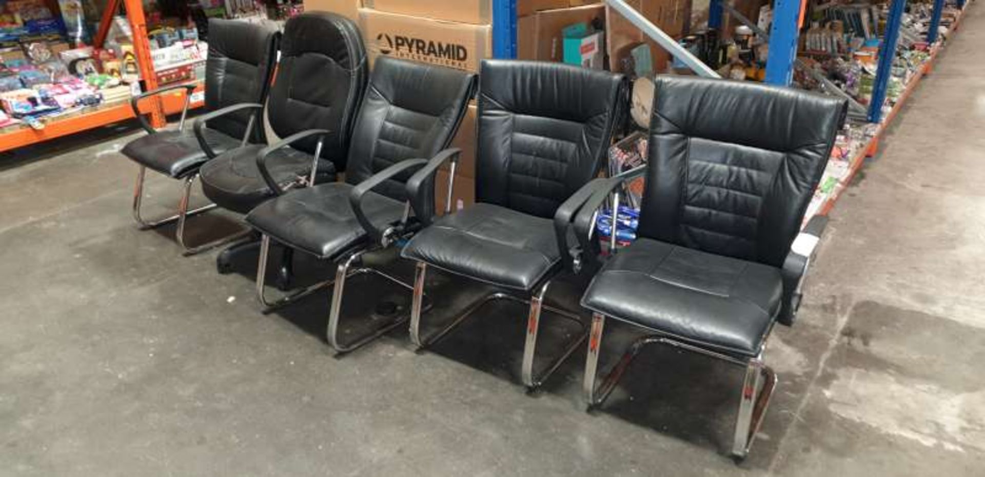 5 X VARIOUS OFFICE CHAIRS