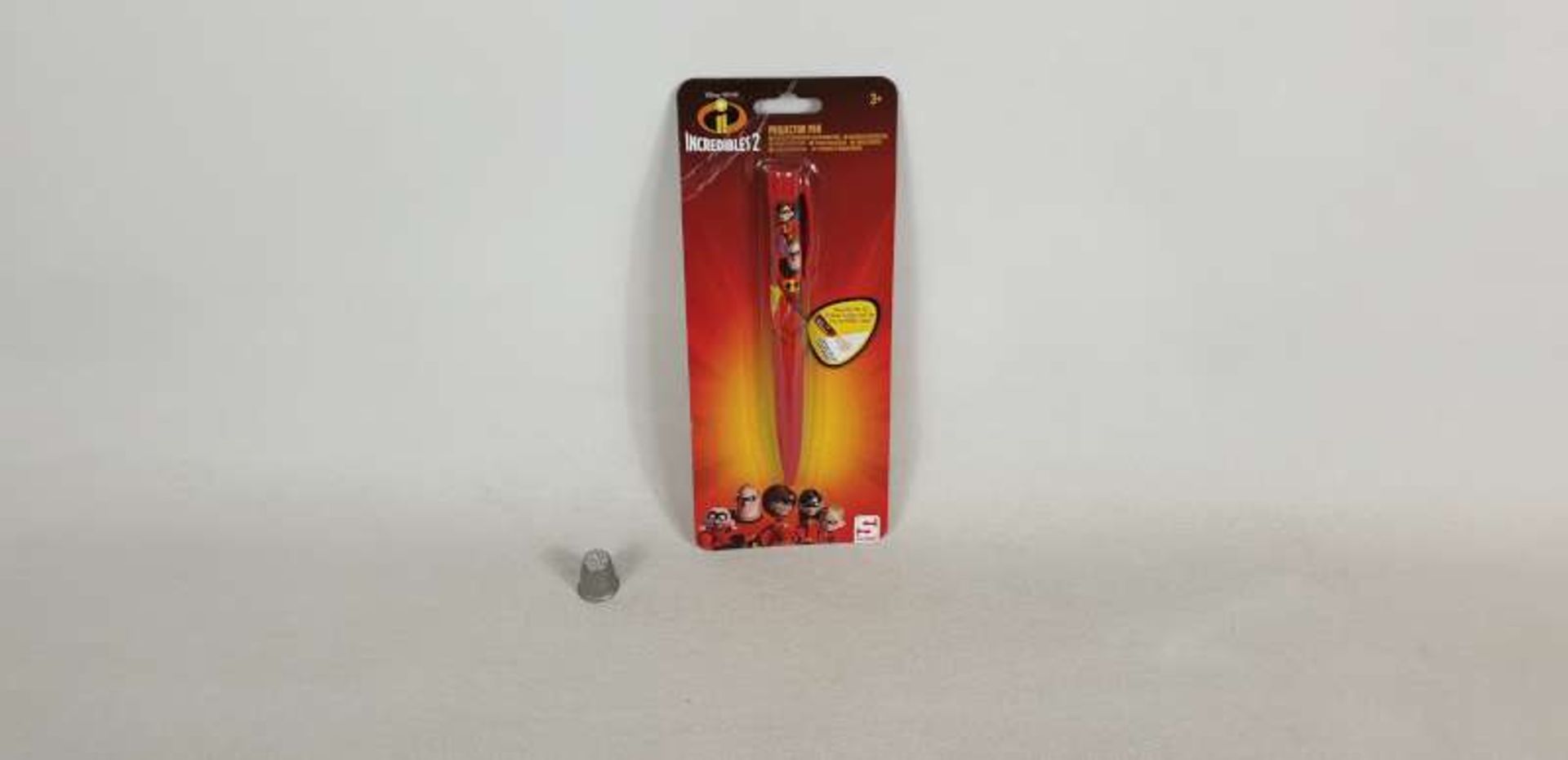 240 X DISNEY INCREDIBLES PROJECTOR PENS IN 5 BOXES