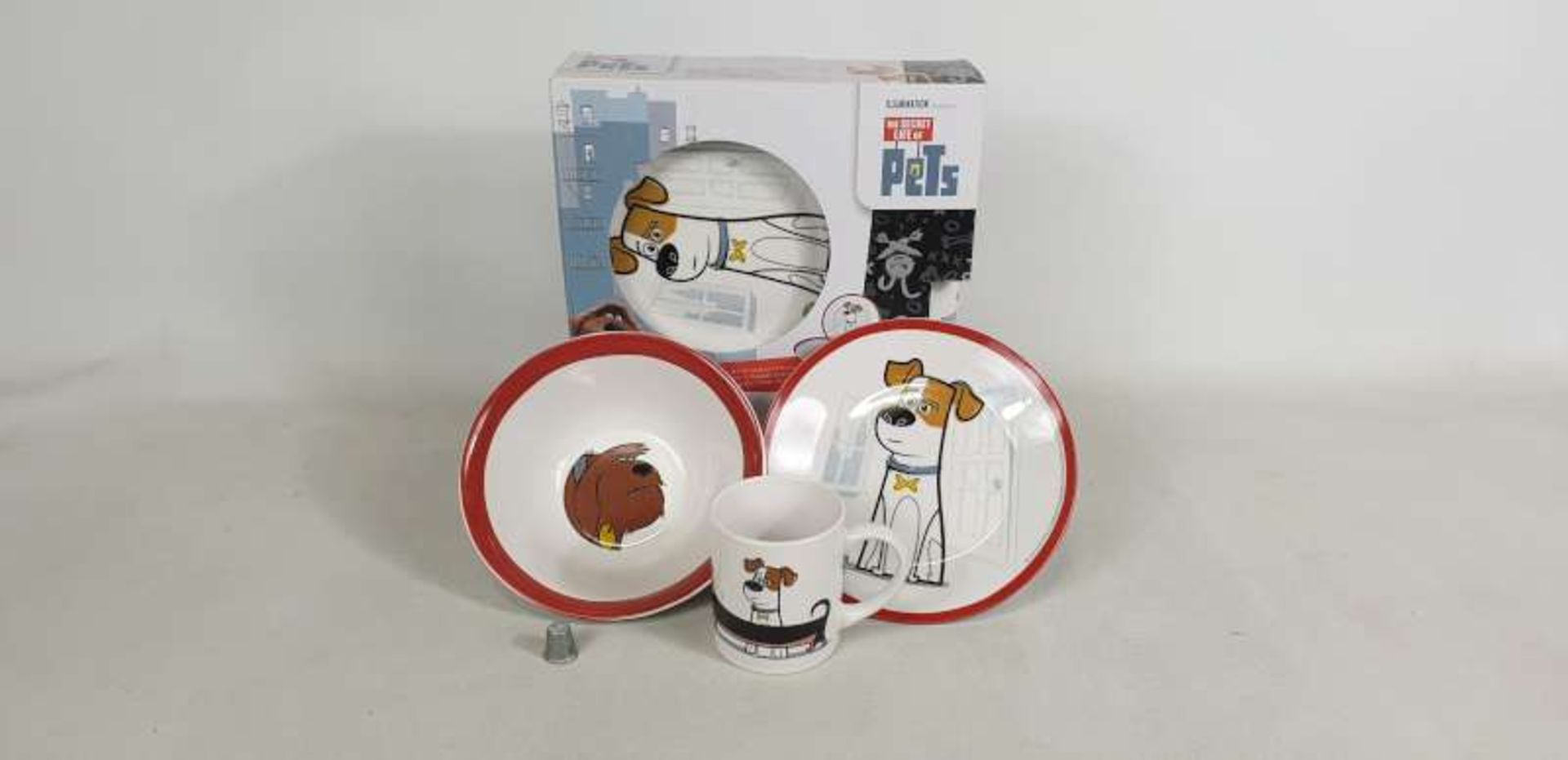 36 X BRAND NEW BOXED THE SECRET LIFE OF PETS 3 PIECE DINNERWARE SETS, EACH SET CONTAINS CUP /