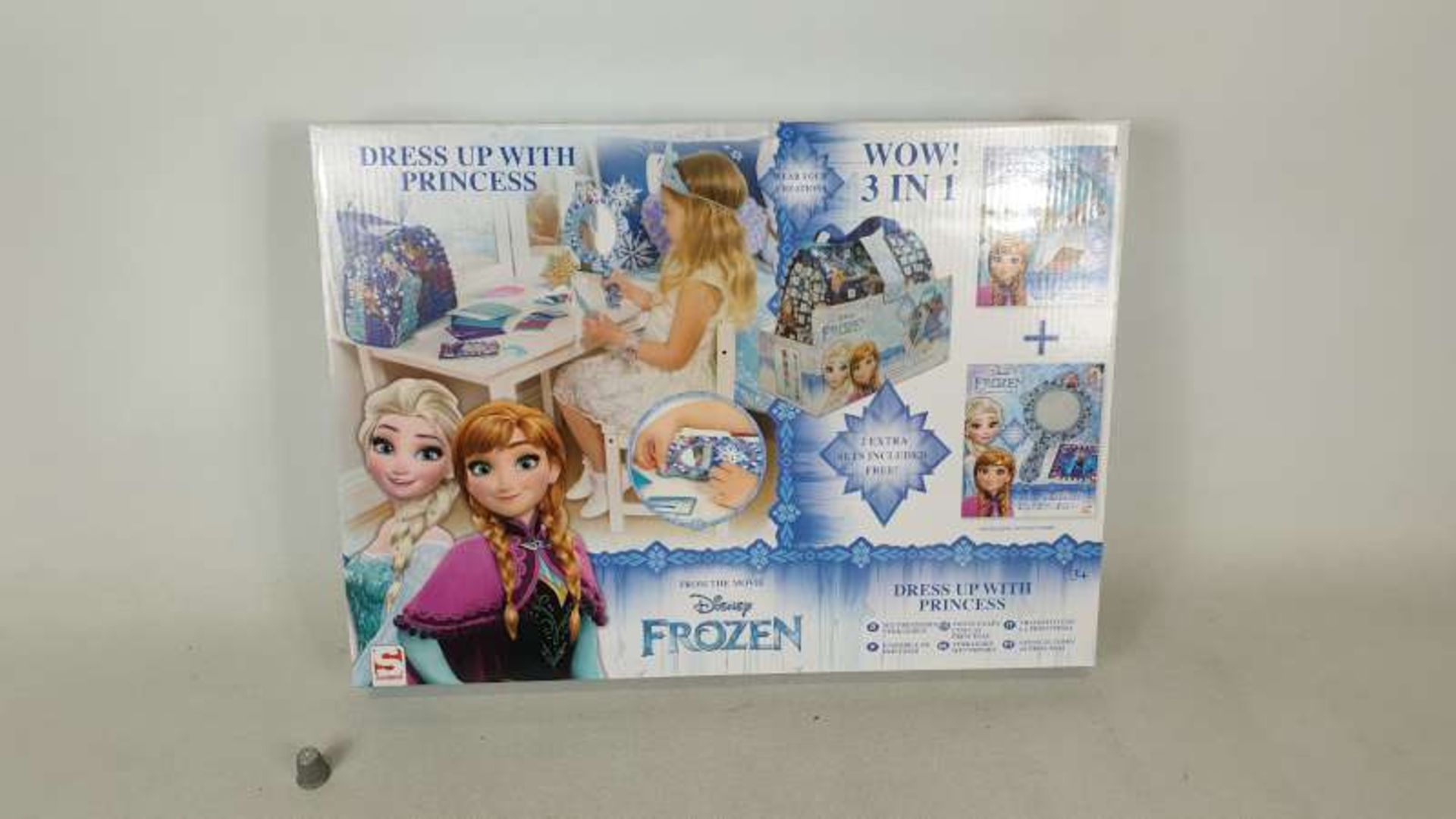 24 X BRAND NEW BOXED DISNEY FROZEN 3 IN 1 DRESS UP WITH PRINCESS IN 4 BOXES