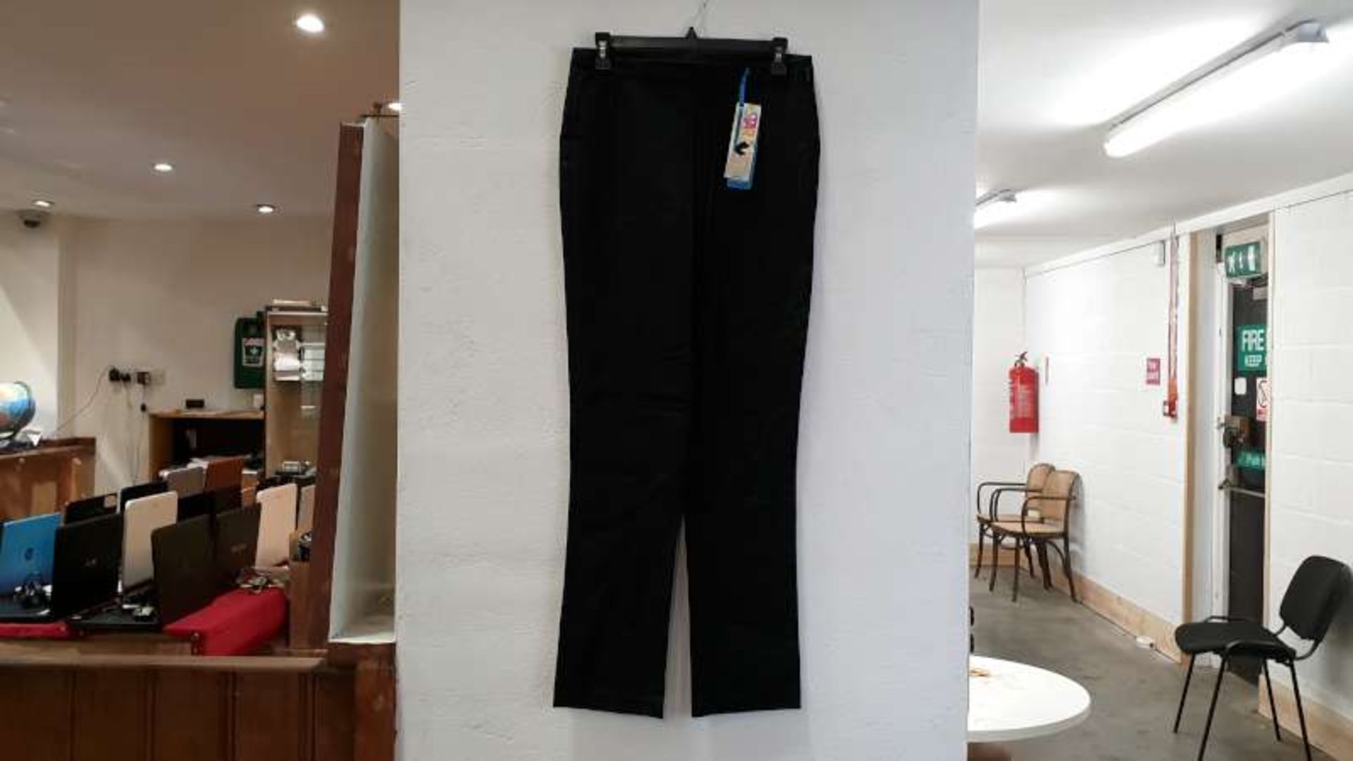 6 X BRAND NEW SPANX DRESS TO SLIMPRESS BOLD BLACK SLIMMING PANTS SIZES 16 & 12 RRP £648