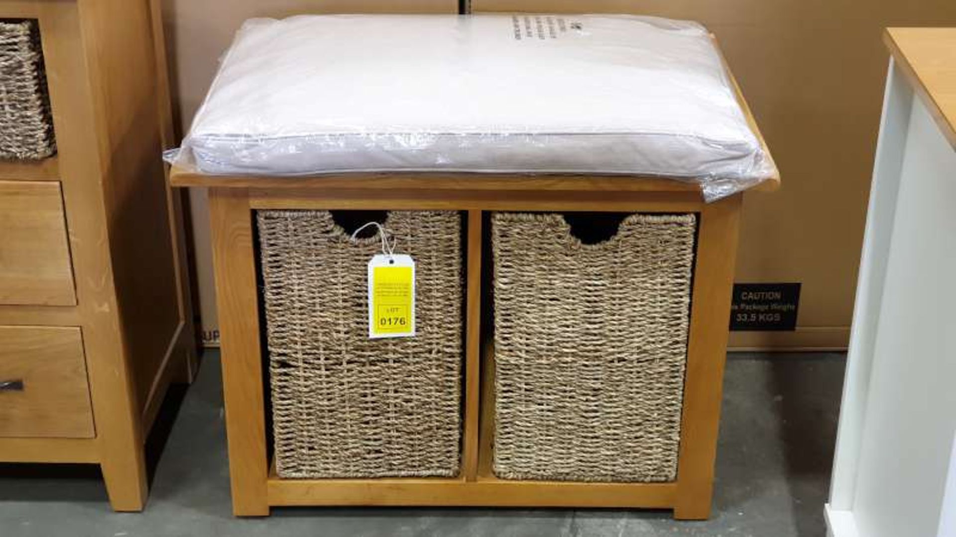 BRAND NEW DORSET HALLWAY STORAGE BENCH 75 X 45 X 54CM (SAMPLE)