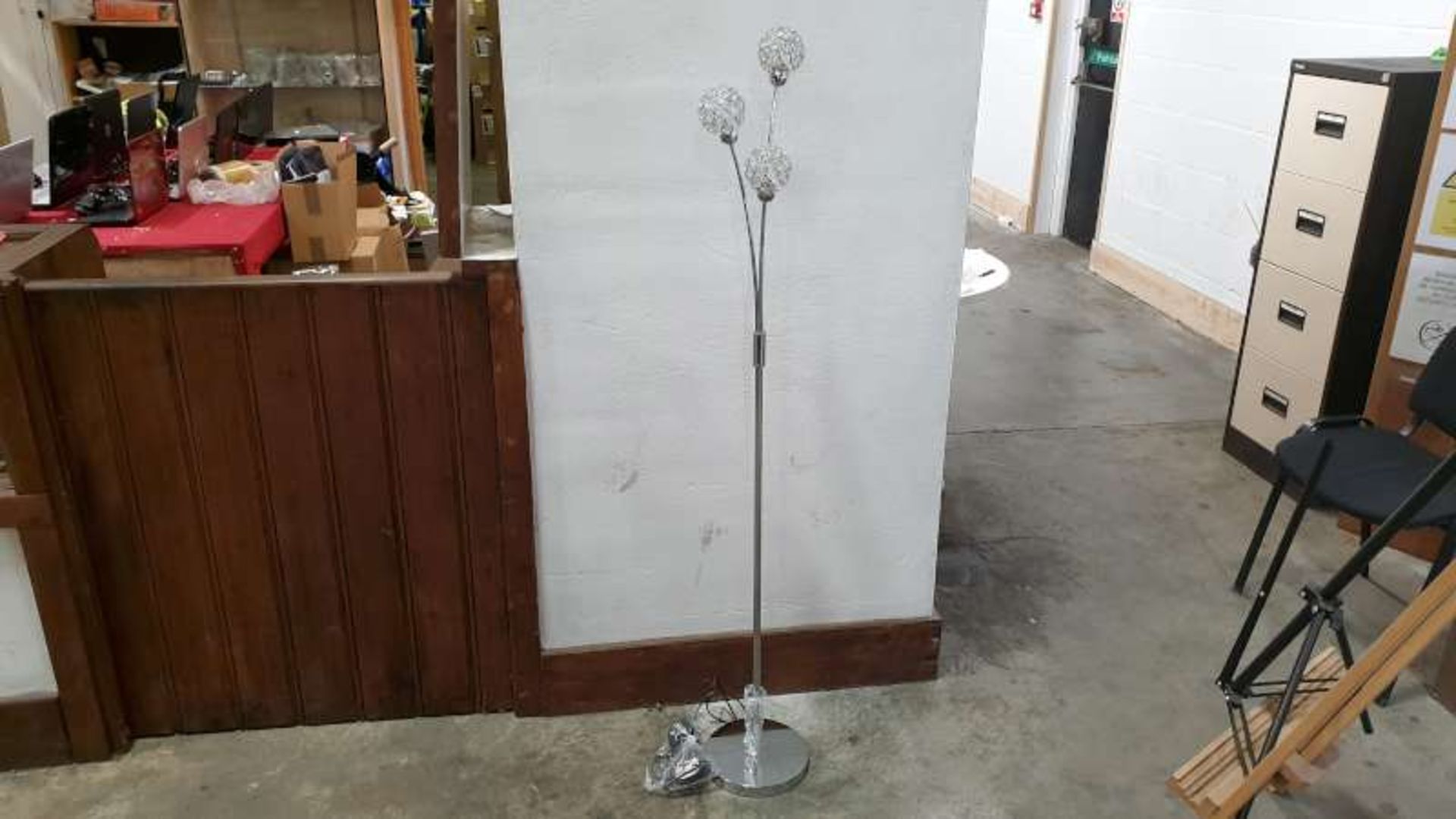 5 X BRAND NEW BOXED DUCY 3 WAY CHROME FLOOR LAMPS