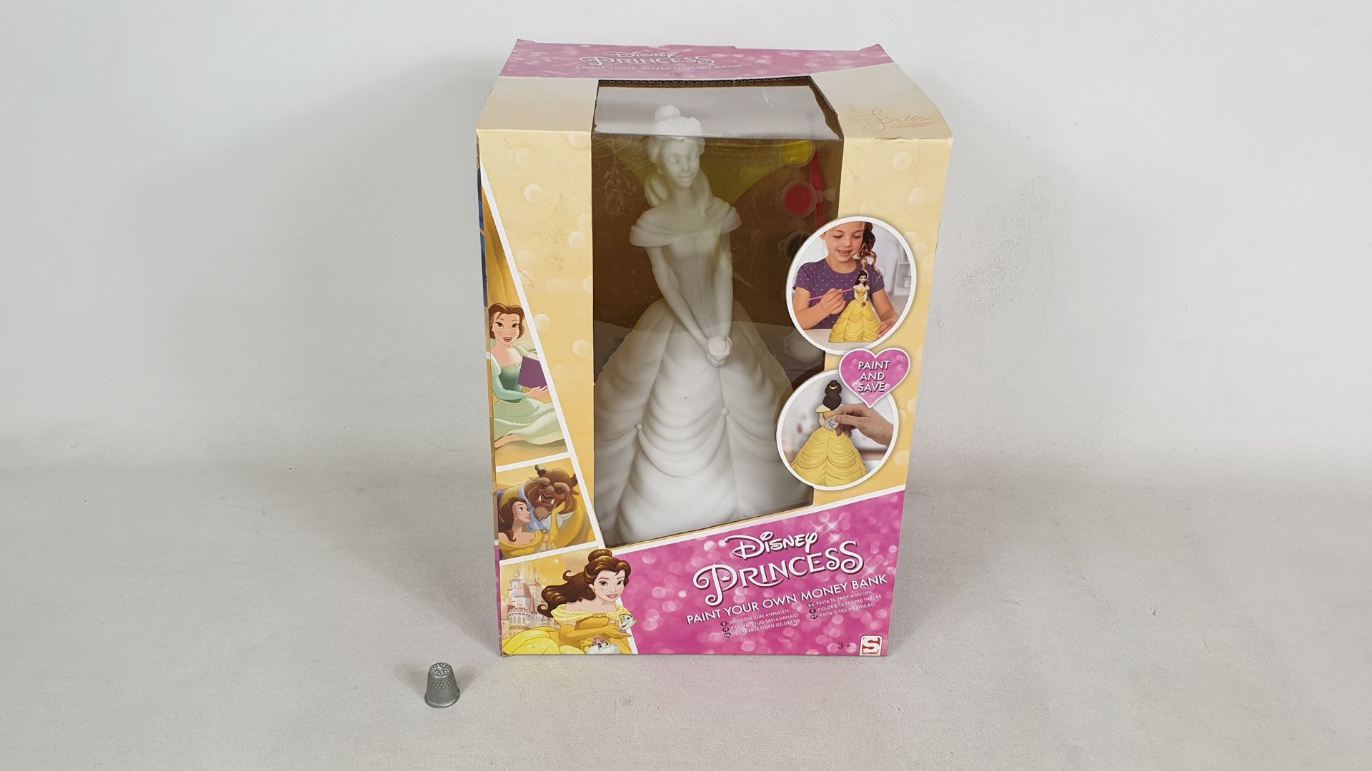 30 X BRAND NEW DISNEY PRINCESS PAINT YOUR OWN MONEY BOXES IN 15 BOXES