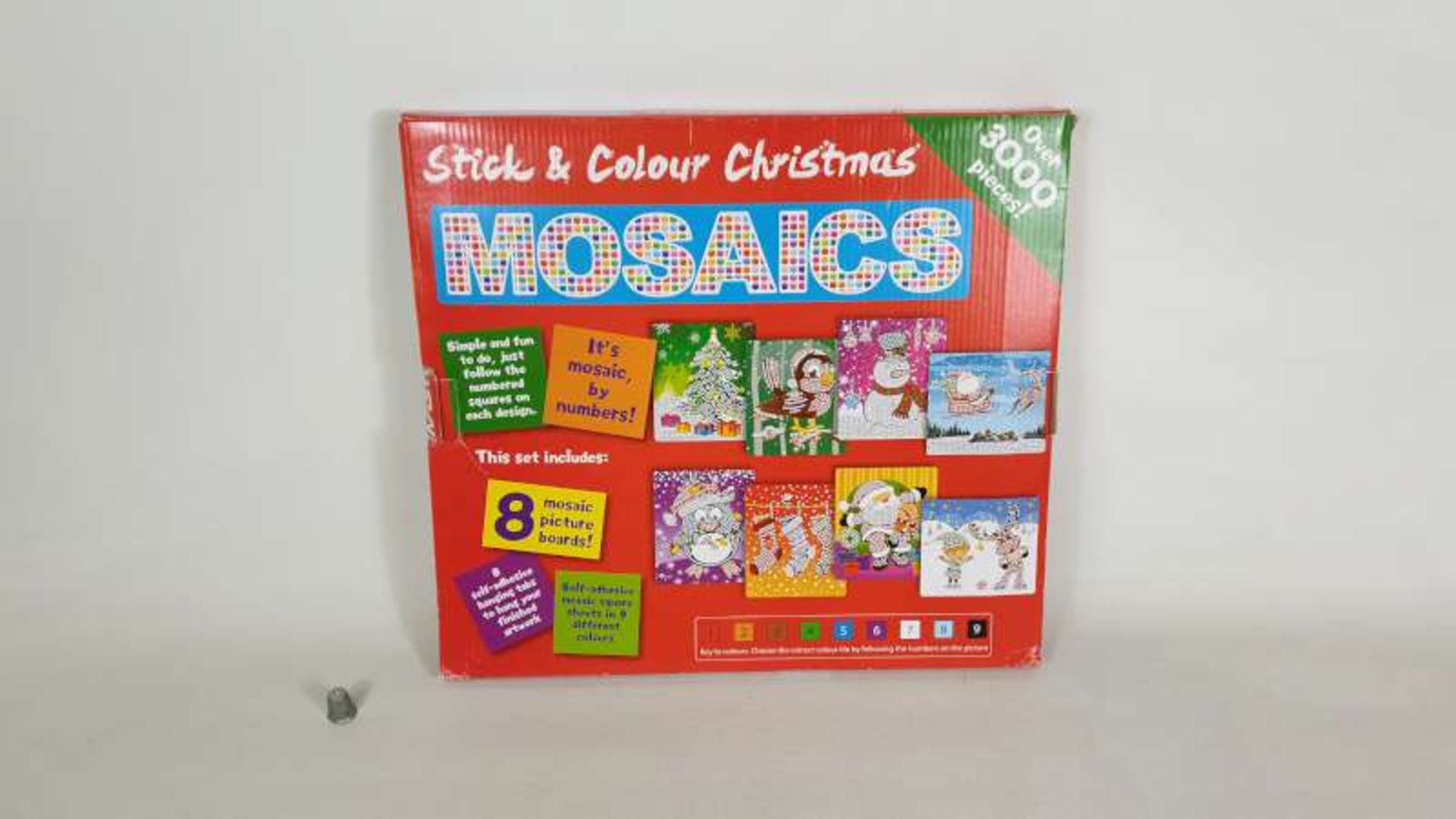 40 X STICK AND COLOUR CHRISTMAS MOSAICS IN 4 BOXES