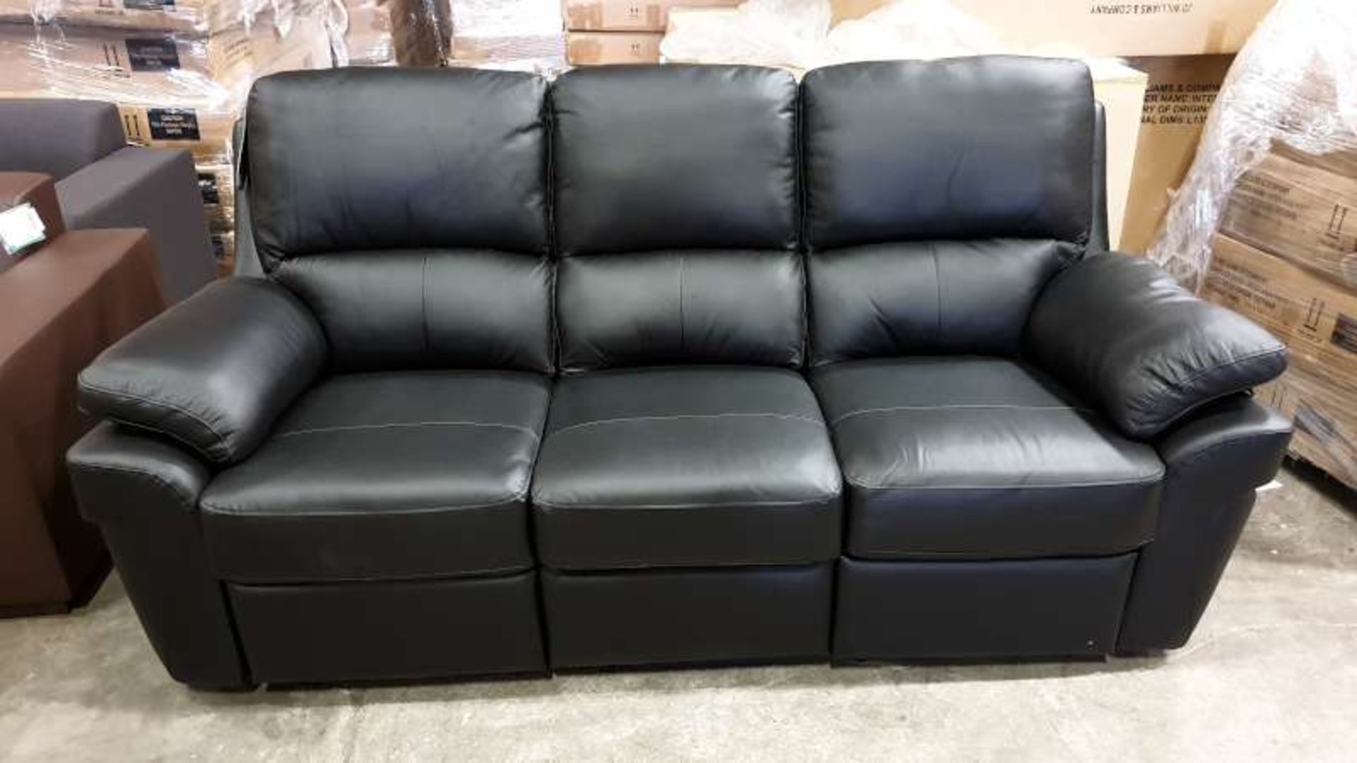 BRAND NEW MILAN 3 SEATER WITH 2 RECLINERS COLOUR BLACK