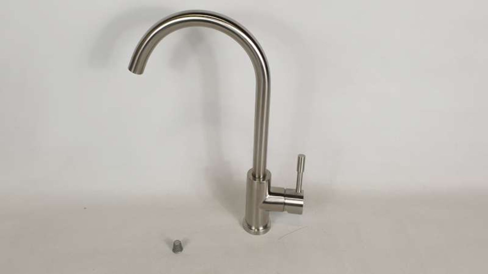 4 X VANGUARD BRUSHED STAINLESS STEEL SINGLE LEVER TAPS - 41CM (TP0753)