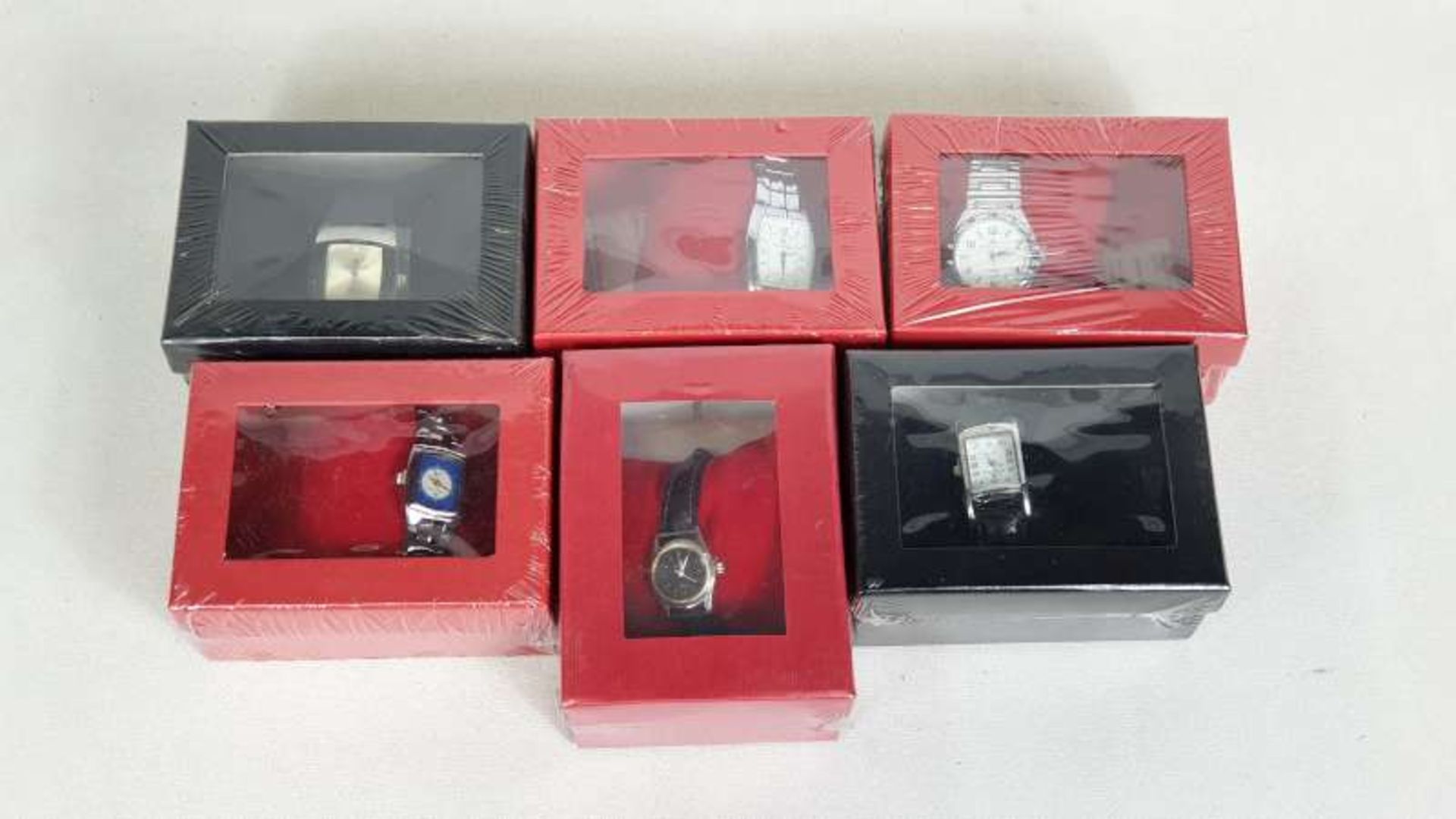 100 X ANTONIO MICHAEL WATCHES IN VARIOUS STYLES IN 1 BOX