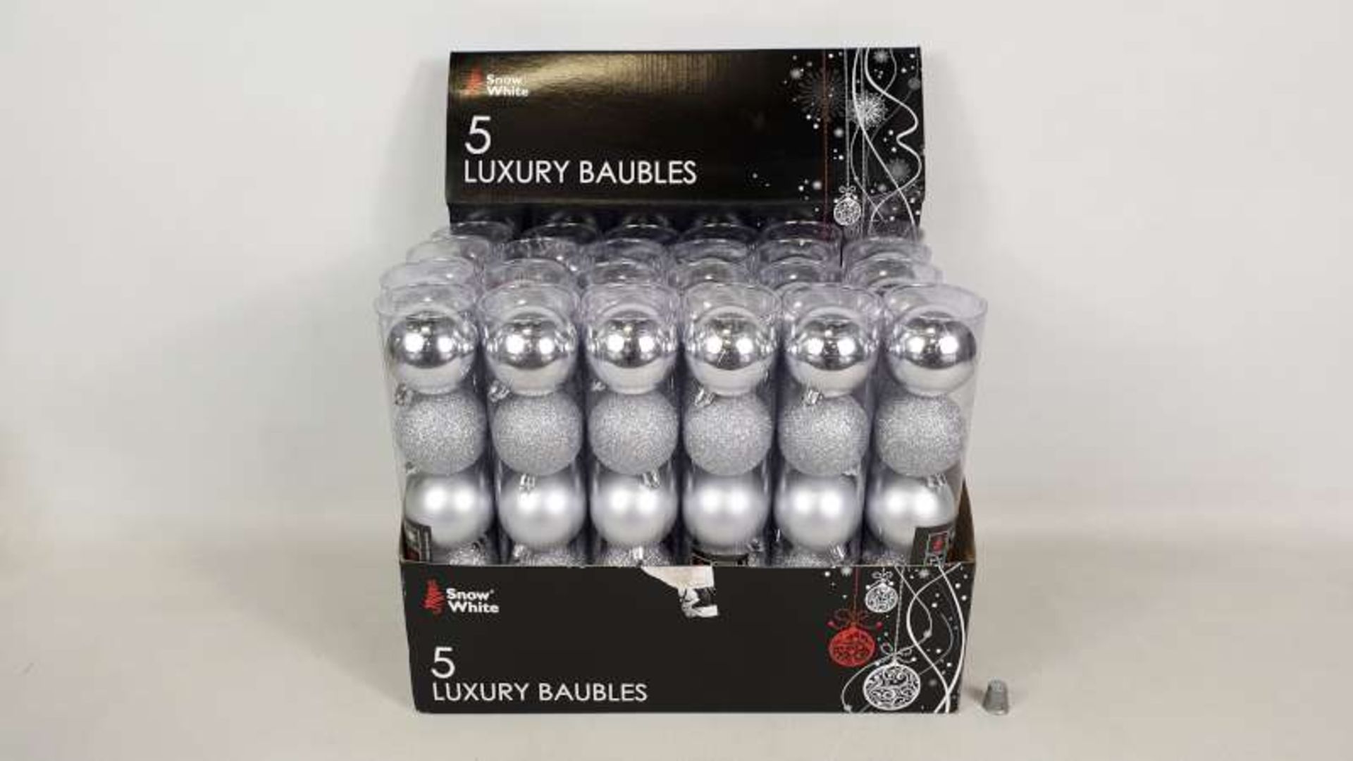 96 X BRAND NEW SETS OF 5 LUXURY BAUBLES IN 4 DISPLAY CASES
