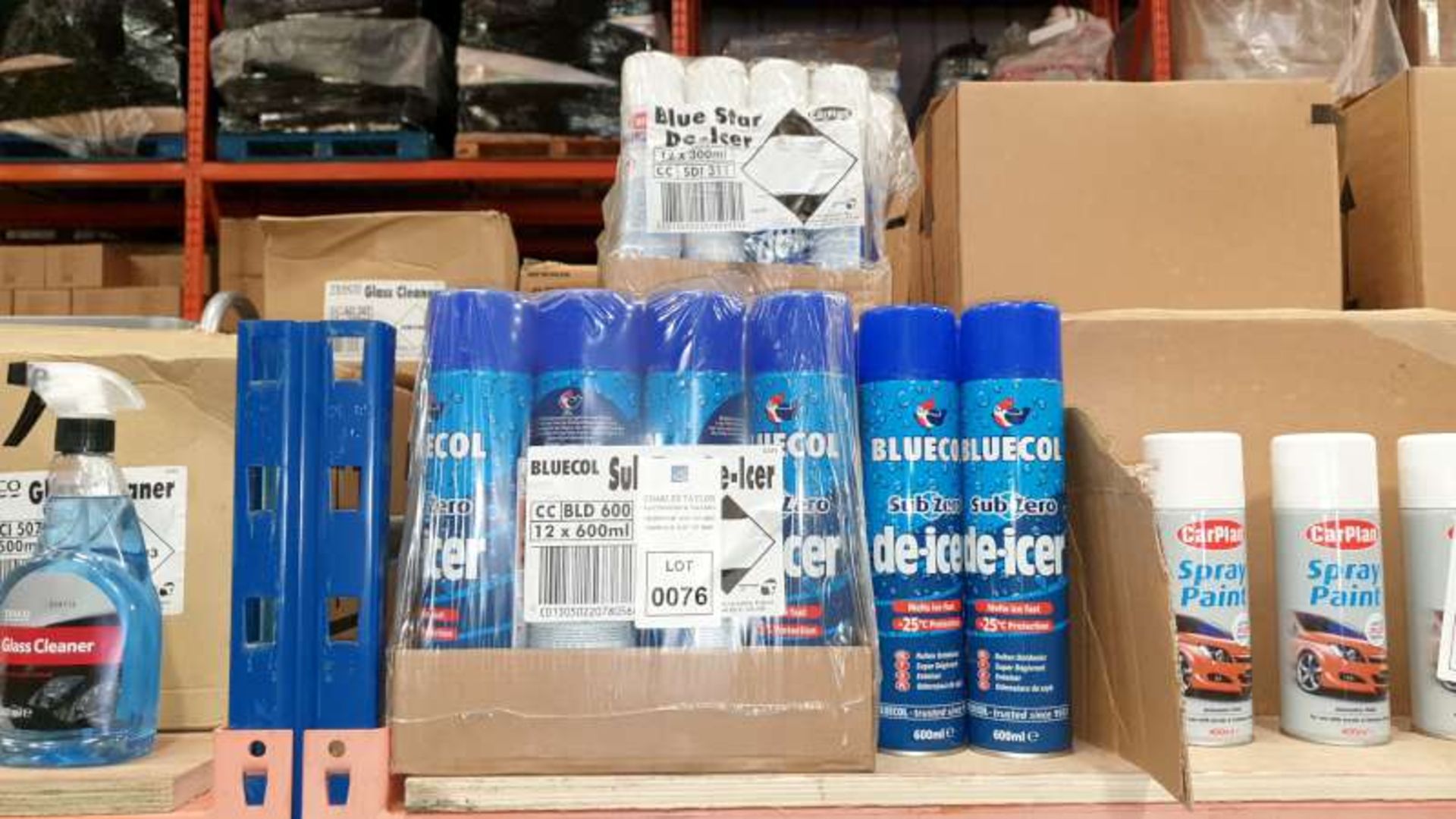 LARGE QUANTITY OF BLUECOL AND CAR PLAN DE ICER