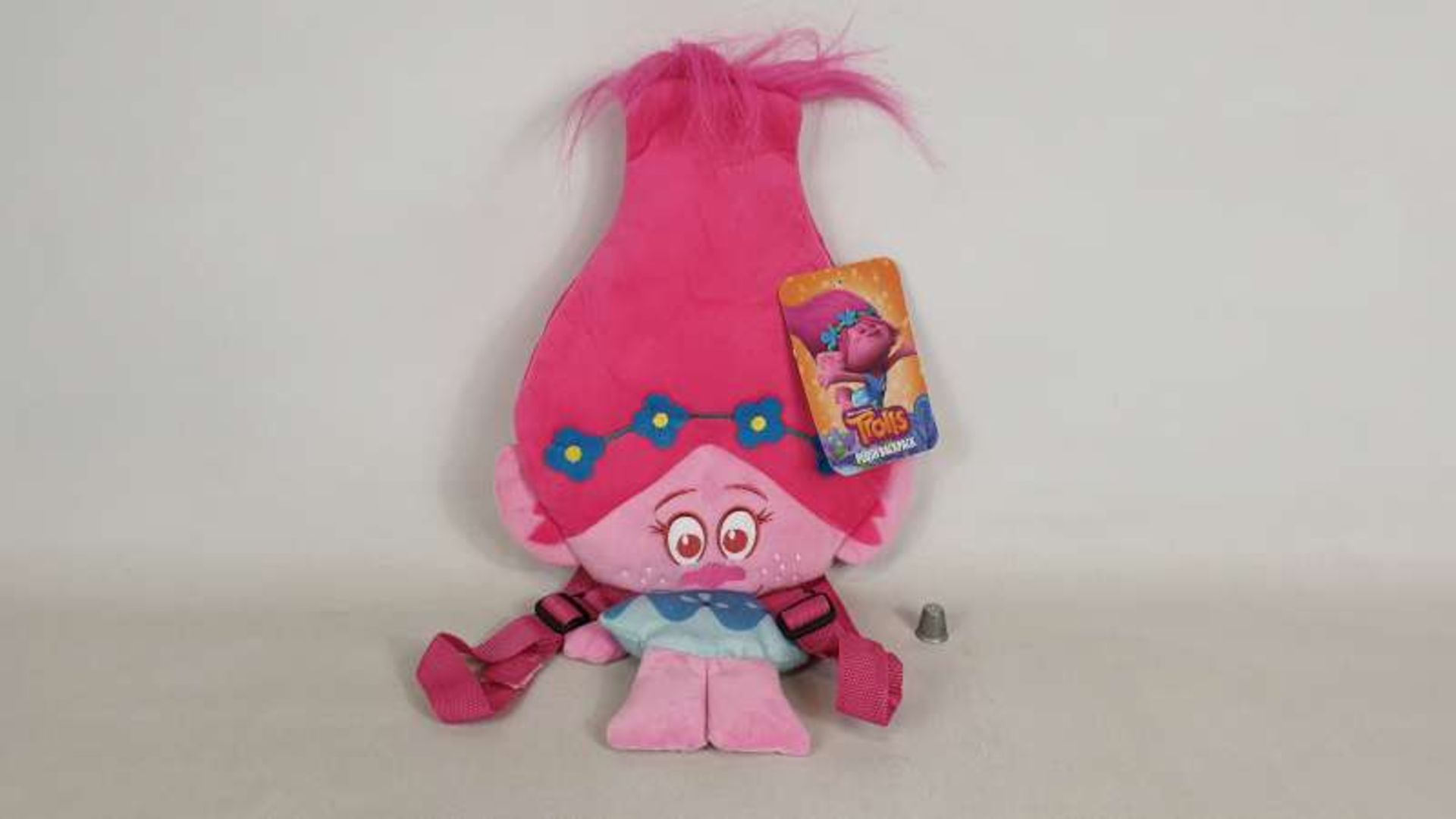 36 X BRAND NEW BOXED TROLLS POPPY HEAD PLUSH BACKPACKS IN 3 BOXES