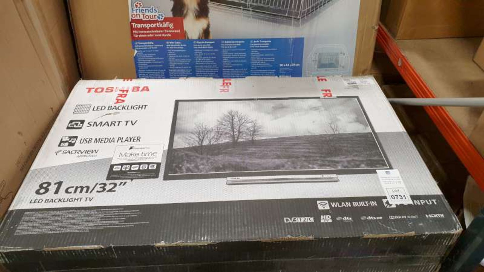 BRAND NEW 32 INCH TOSHIBA SMART TV