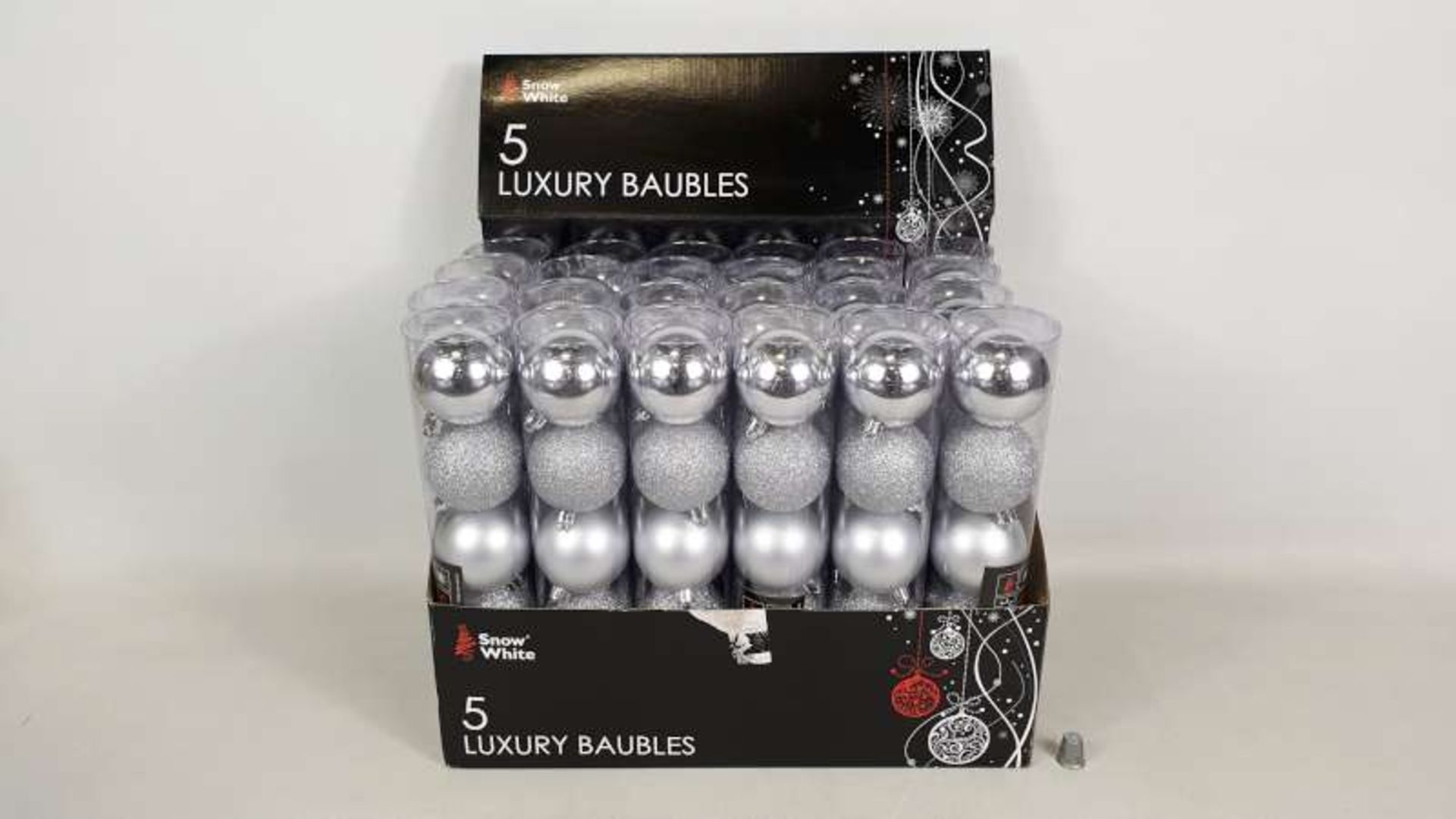 96 X BRAND NEW SETS OF 5 LUXURY BAUBLES IN 4 DISPLAY CASES