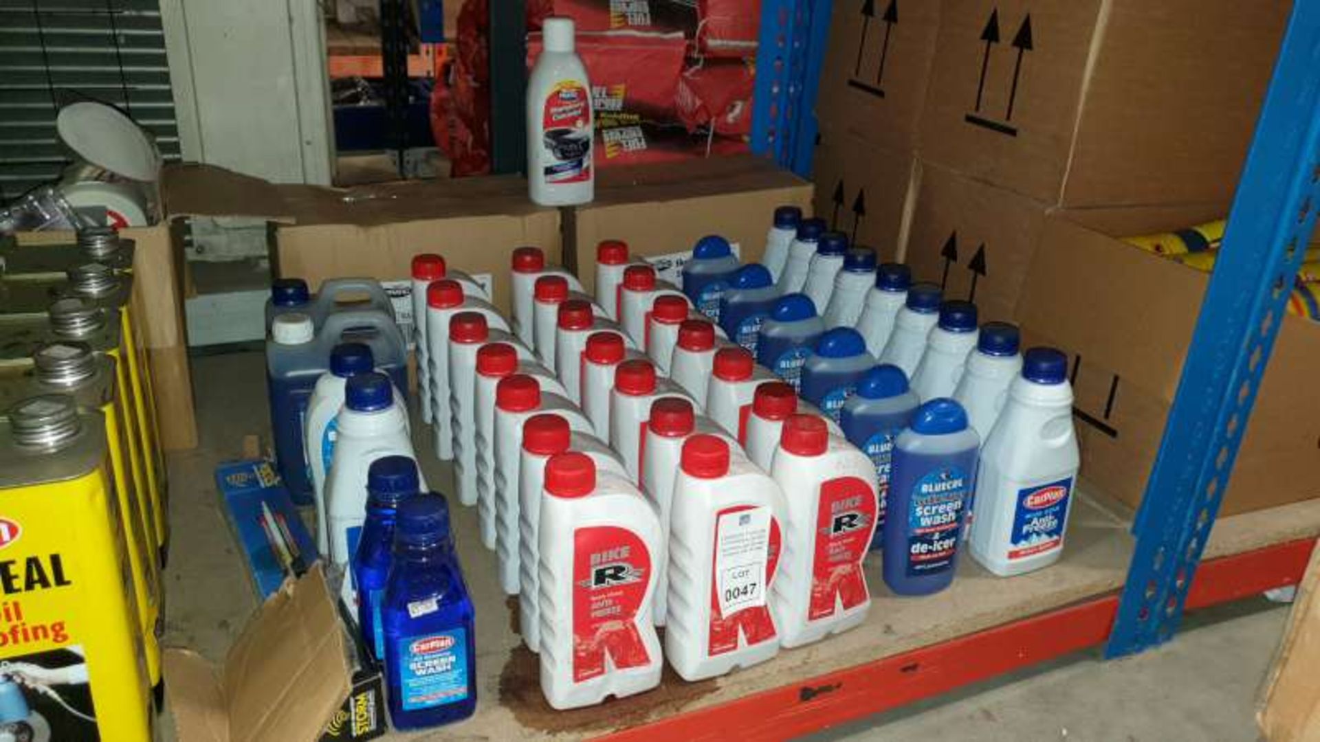 MIXED CAR LOT CONTAINING BIKE ANTI FREEZE, CAR PLAN ALL SEASONS SCREEN WASH, BLUE COL DOUBLE