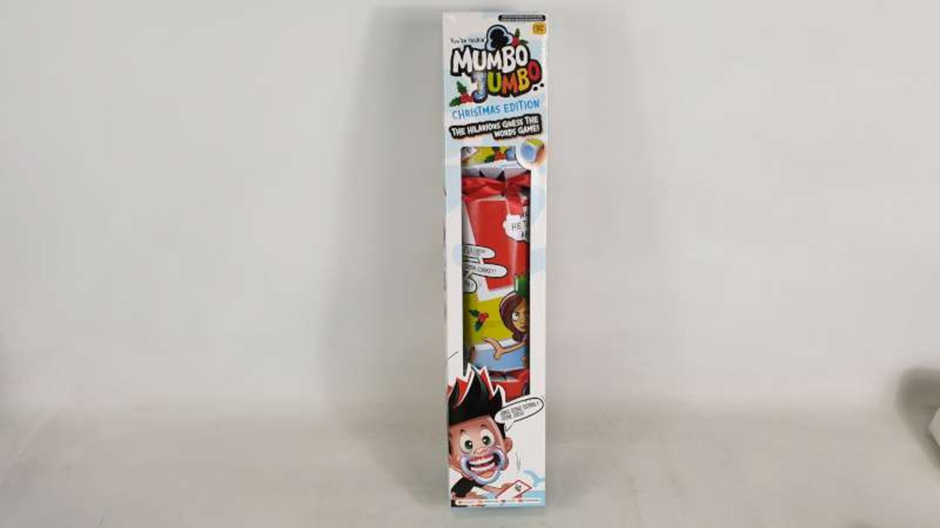 24 X BRAND NEW BOXED MUMBO JUMBO CHRISTMAS EDITION CHRISTMAS CRACKERS IN 2 BOXES