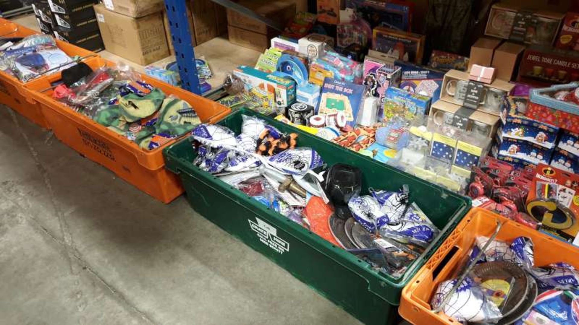 4 X LARGE TRAYS OF MIXED PRODUCT INCLUDING FANCY DRESS, TOOLS, PET ACCESSORIES AND TOYS,