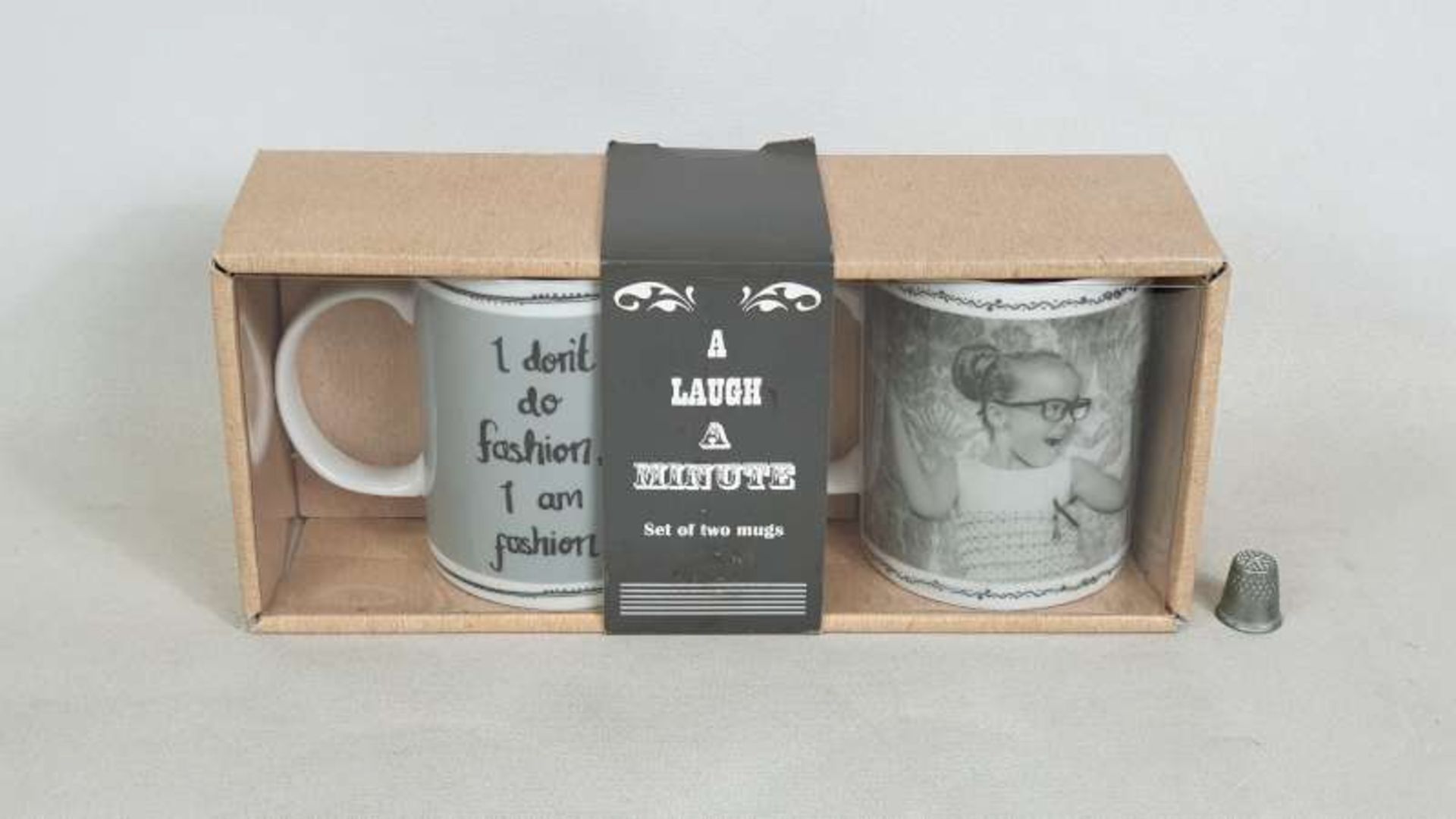 60 X BRAND NEW BOXED SET OF 2 A LAUGH A MINUTE MUGS IN 4 BOXES