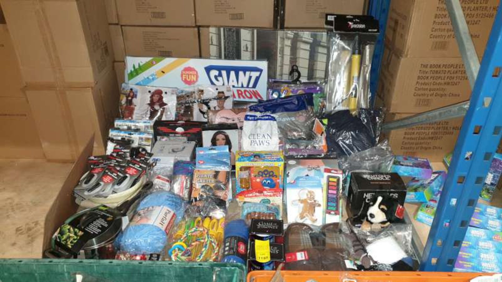MIXED LOT CONTAINING BUBBLE TIME, BRANDED MUGS, FANCY DRESS, PET TOYS AND ACCESSORIES, SAUCEPAN,