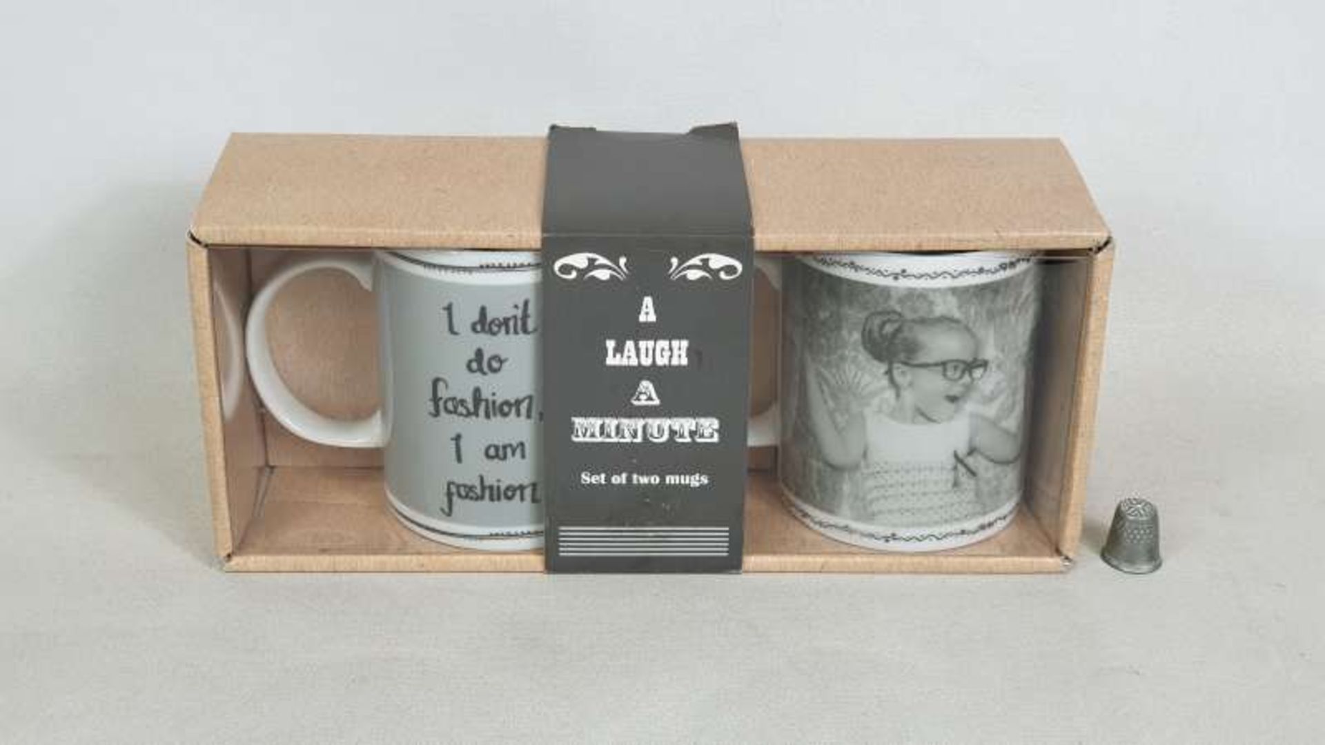 60 X BRAND NEW BOXED SET OF 2 A LAUGH A MINUTE MUGS IN 4 BOXES