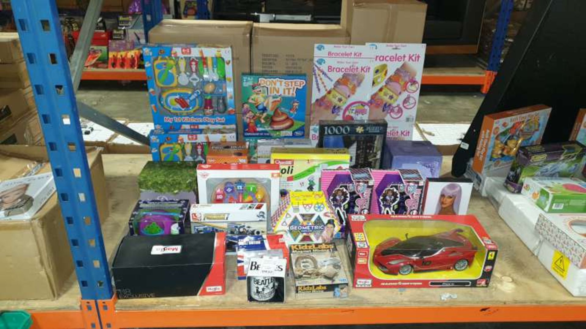 MIXED LOT CONTAINING MAISTO 118 EXCLUSIVE MODEL CAR, RC CARS, MONSTER HIGH, MY FIRST KITCHEN PLAY
