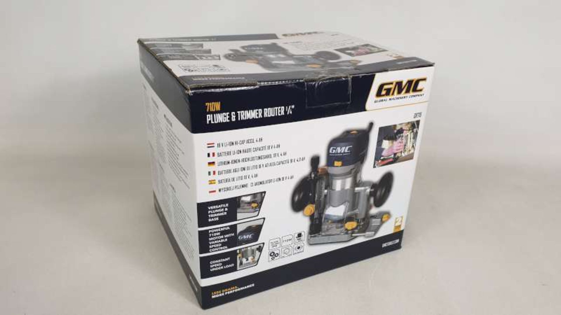 BRAND NEW BOXED GMC 710W 1/4" PLUNGE AND TRIMMER ROUTER WITH 2 YEAR MANUFACTURERS GUARANTEE