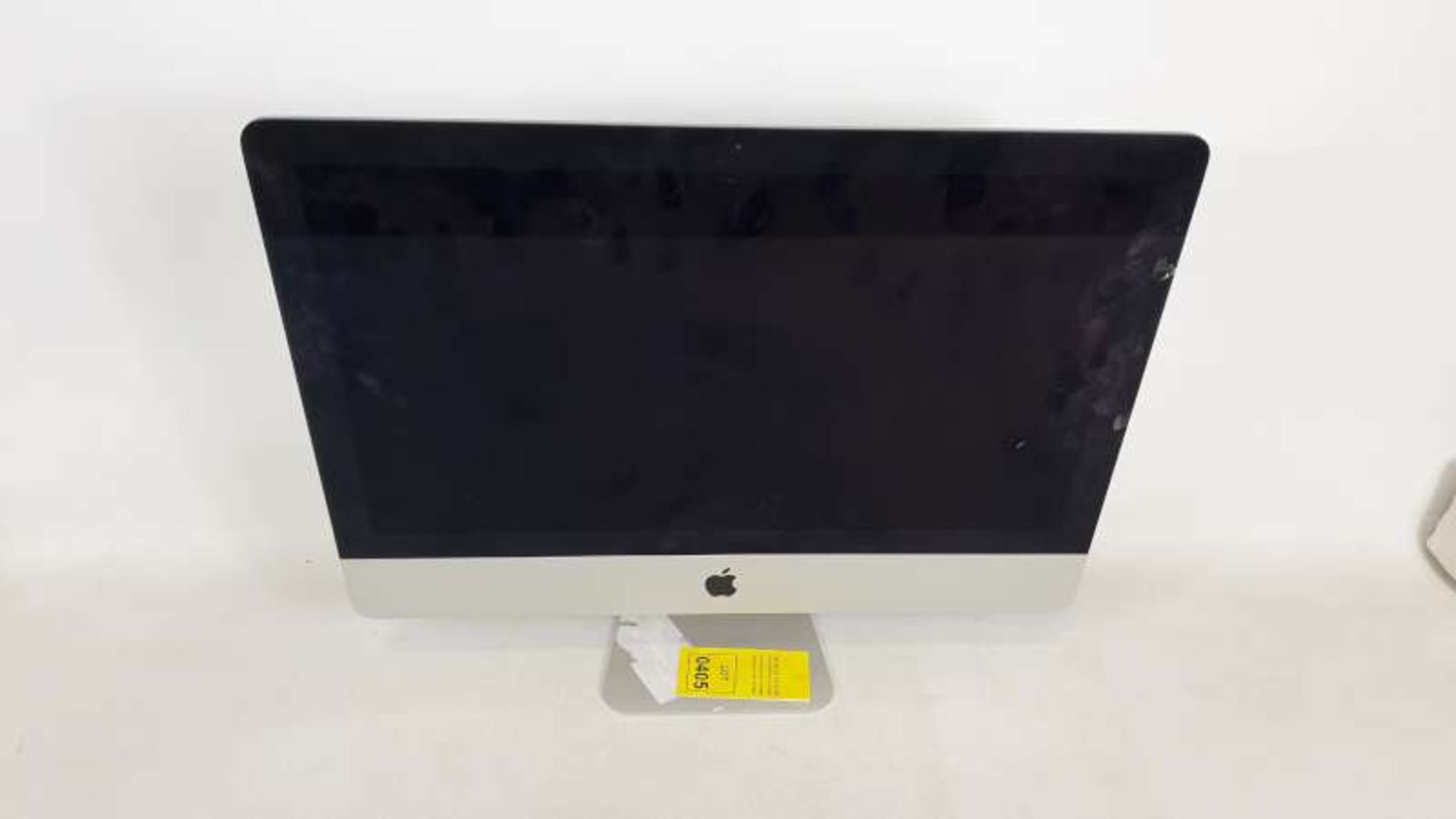 IMAC 14.1 i5 2.7GHZ HARD DRIVE 1TB MEMORY 8GB SERIAL NO. C02N6FQYF8J2 3 MONTHS WARRANTY