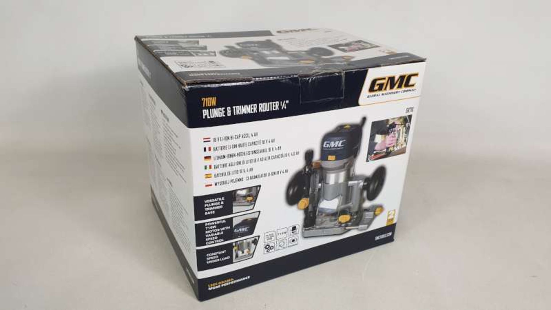 BRAND NEW BOXED GMC 710W 1/4" PLUNGE AND TRIMMER ROUTER WITH 2 YEAR MANUFACTURERS GUARANTEE